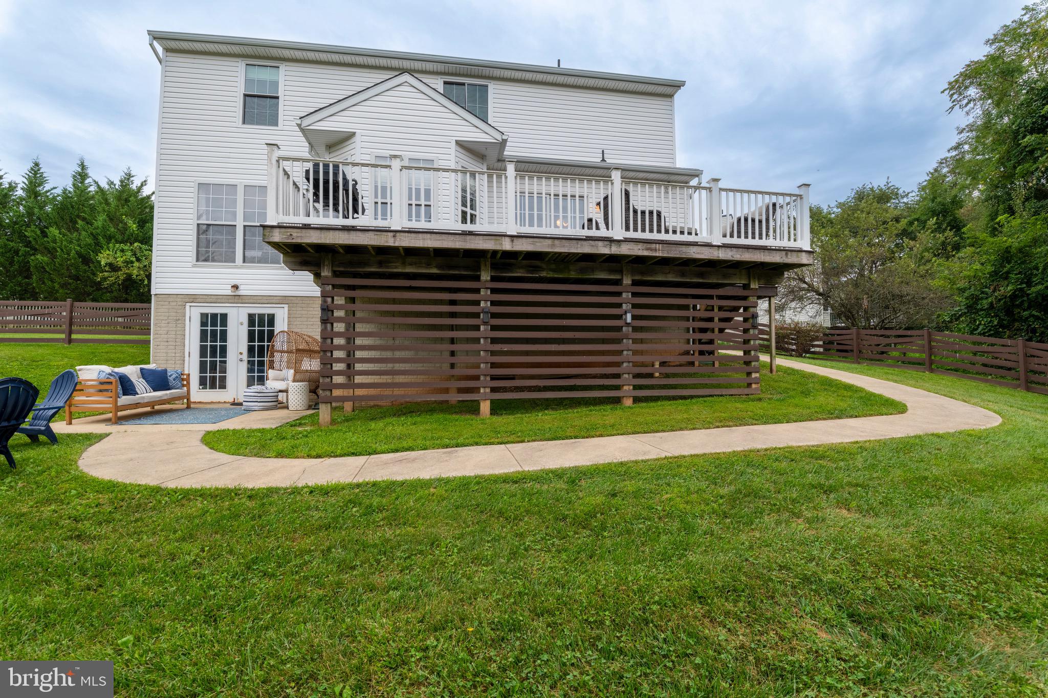 ELDERSBURG ESTATES - Residential