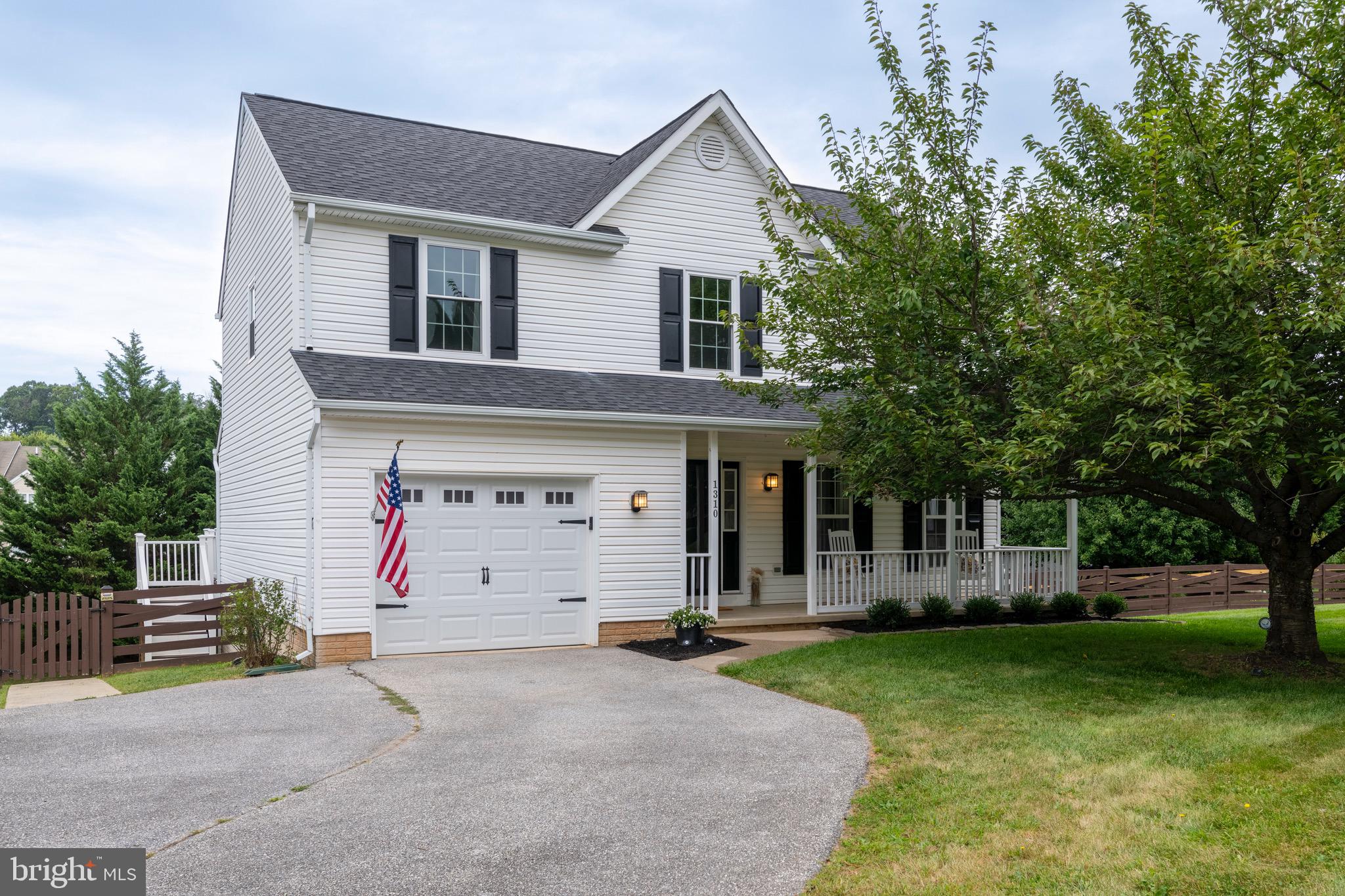 ELDERSBURG ESTATES - Residential