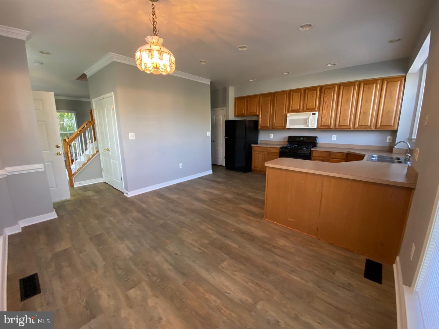 15349 BRONCO WAY
