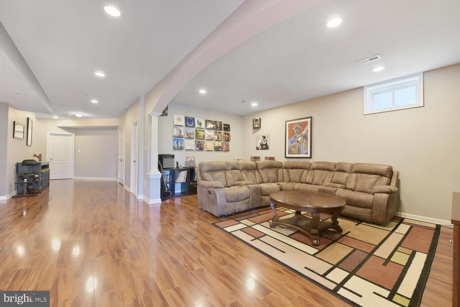 NEW BRISTOW VILLAGE - Residential