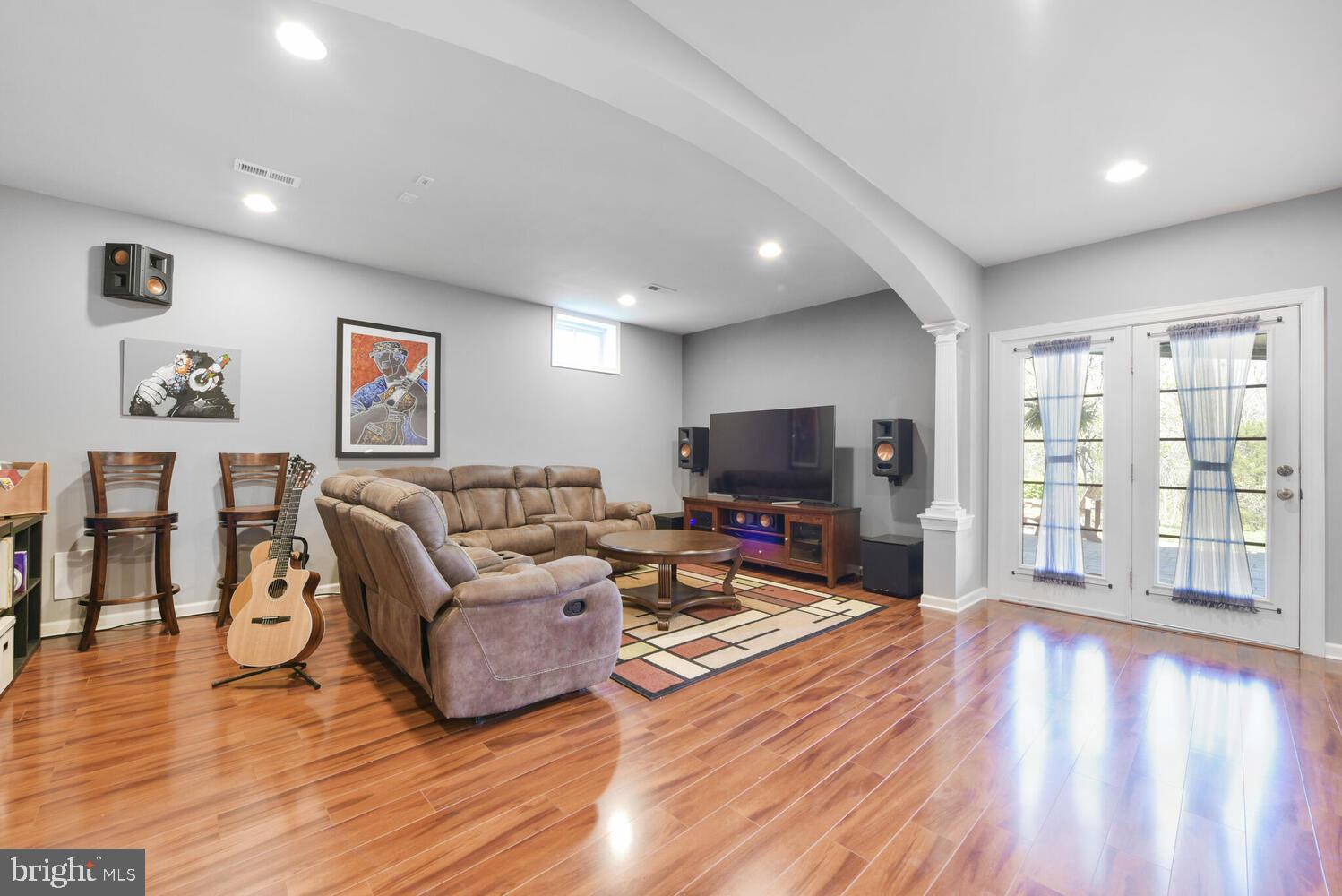 NEW BRISTOW VILLAGE - Residential