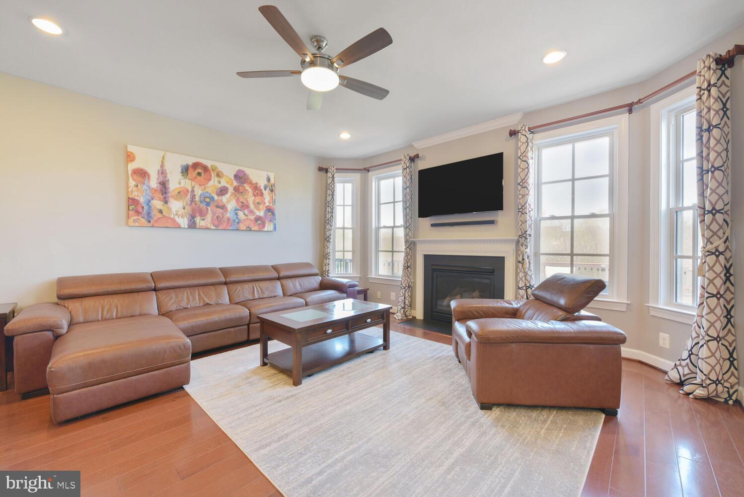 NEW BRISTOW VILLAGE - Residential