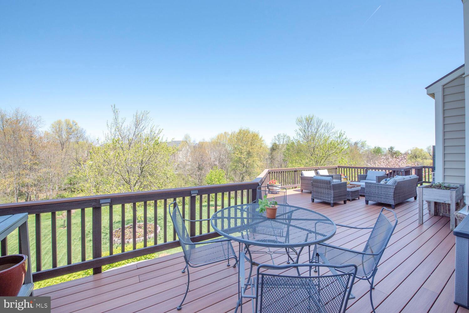 NEW BRISTOW VILLAGE - Residential