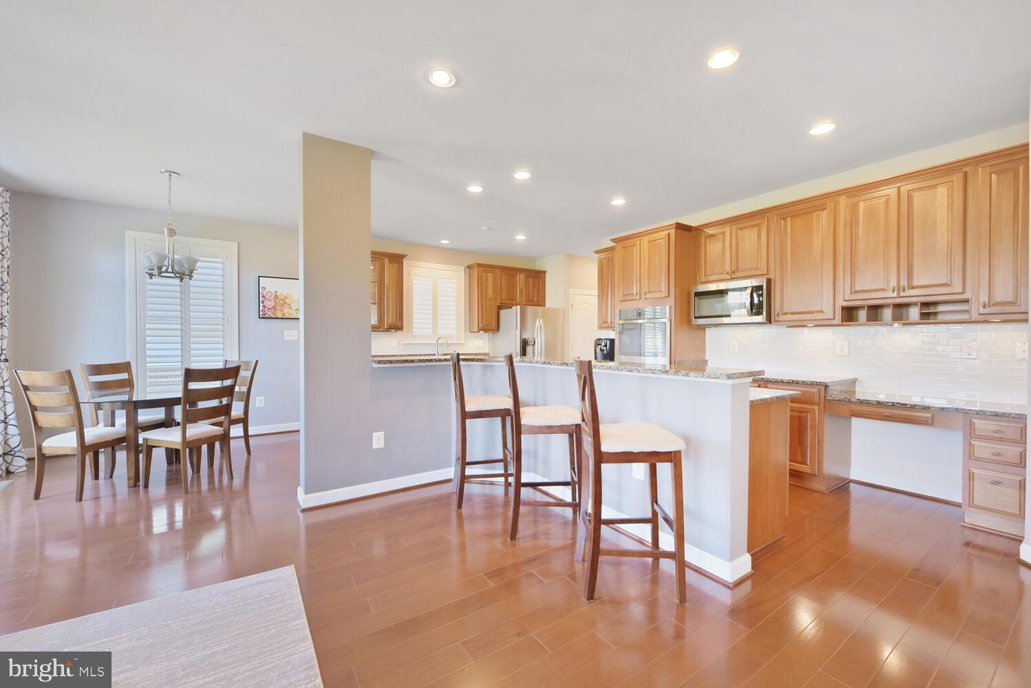 NEW BRISTOW VILLAGE - Residential