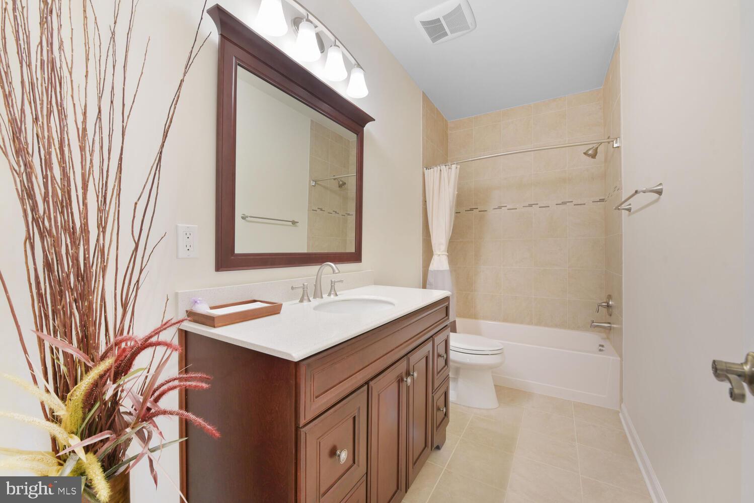 NEW BRISTOW VILLAGE - Residential