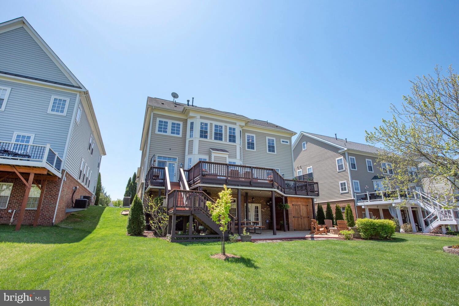 NEW BRISTOW VILLAGE - Residential