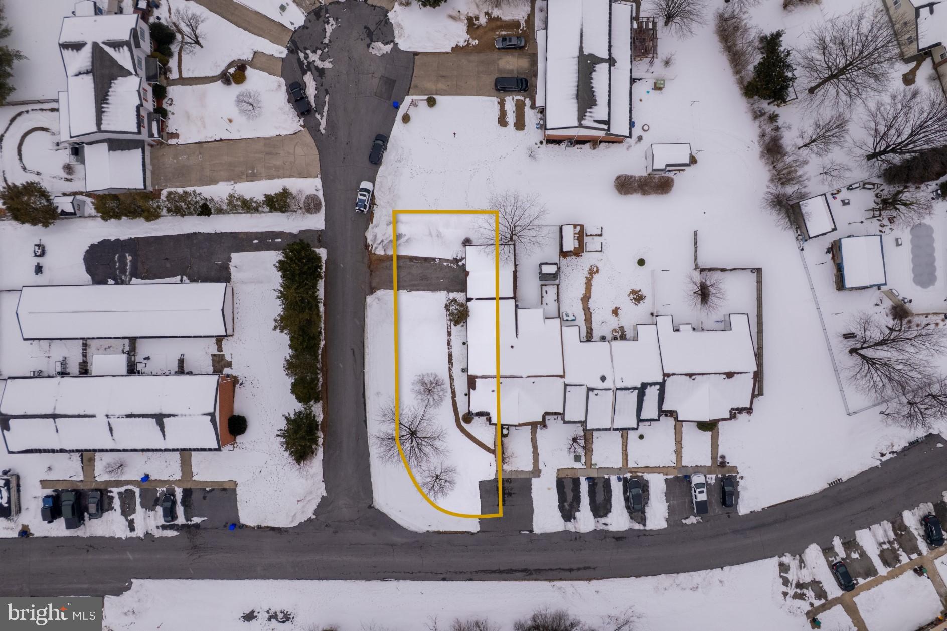 KENSINGTON HEIGHTS - Residential