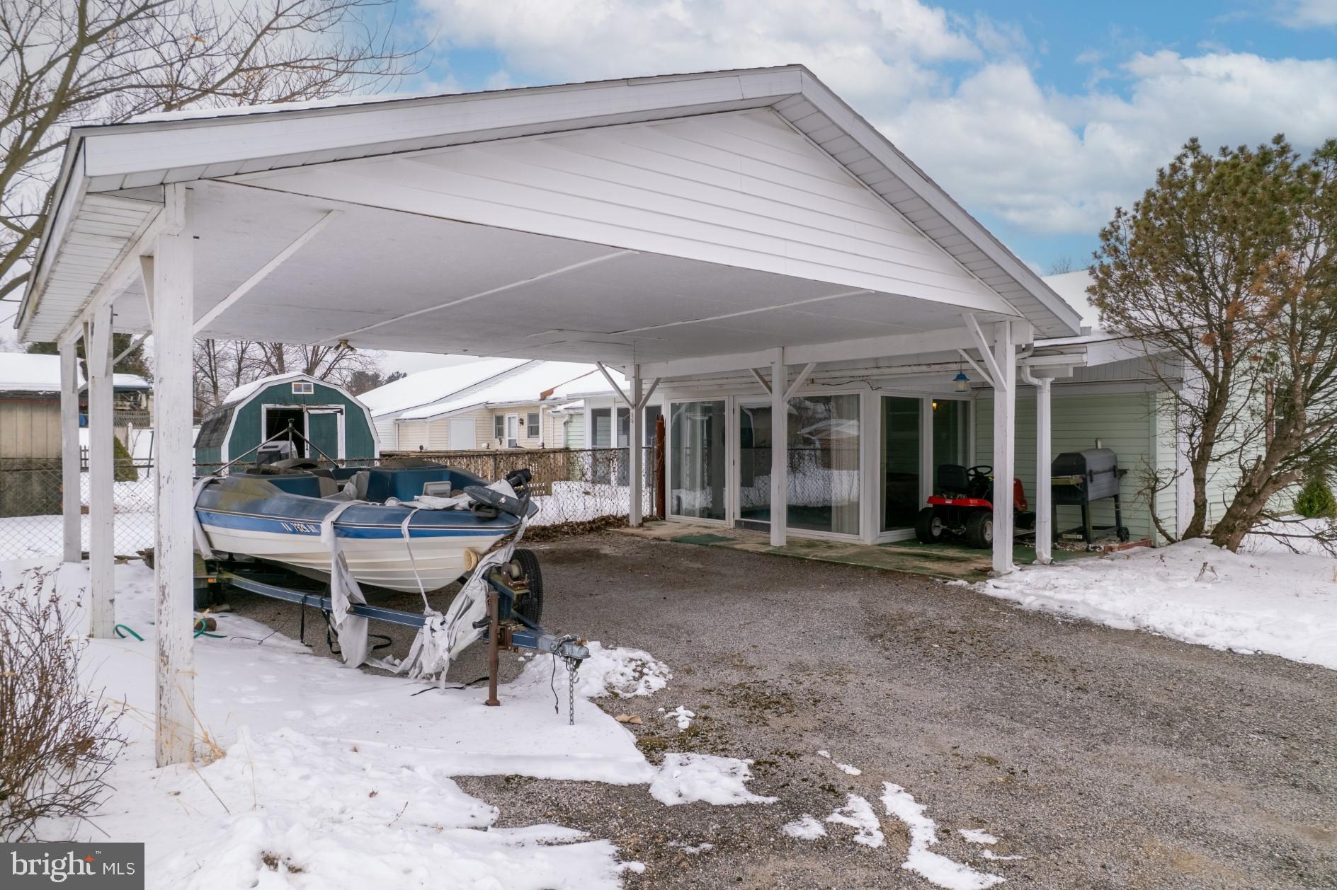 KENSINGTON HEIGHTS - Residential