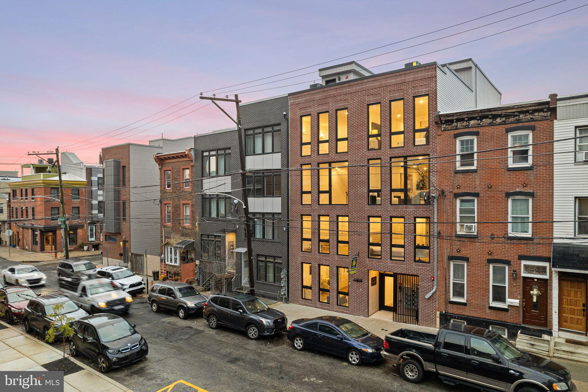 EAST KENSINGTON - Residential