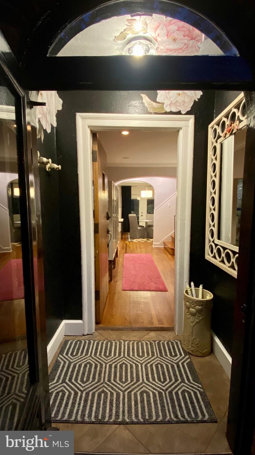 FOXHALL VILLAGE - Residential Lease