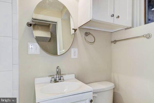 FOXHALL VILLAGE - Residential Lease