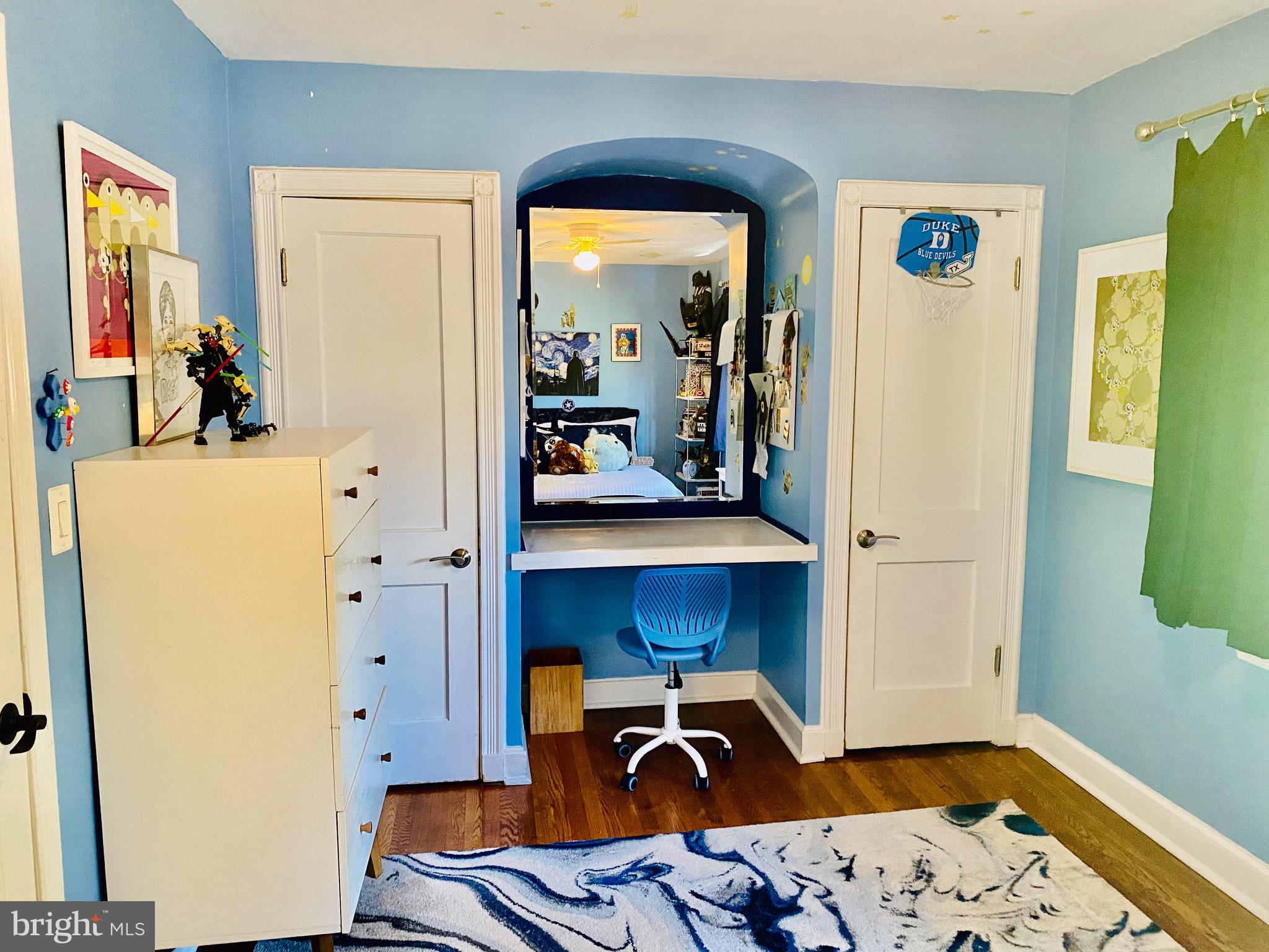 FOXHALL VILLAGE - Residential Lease