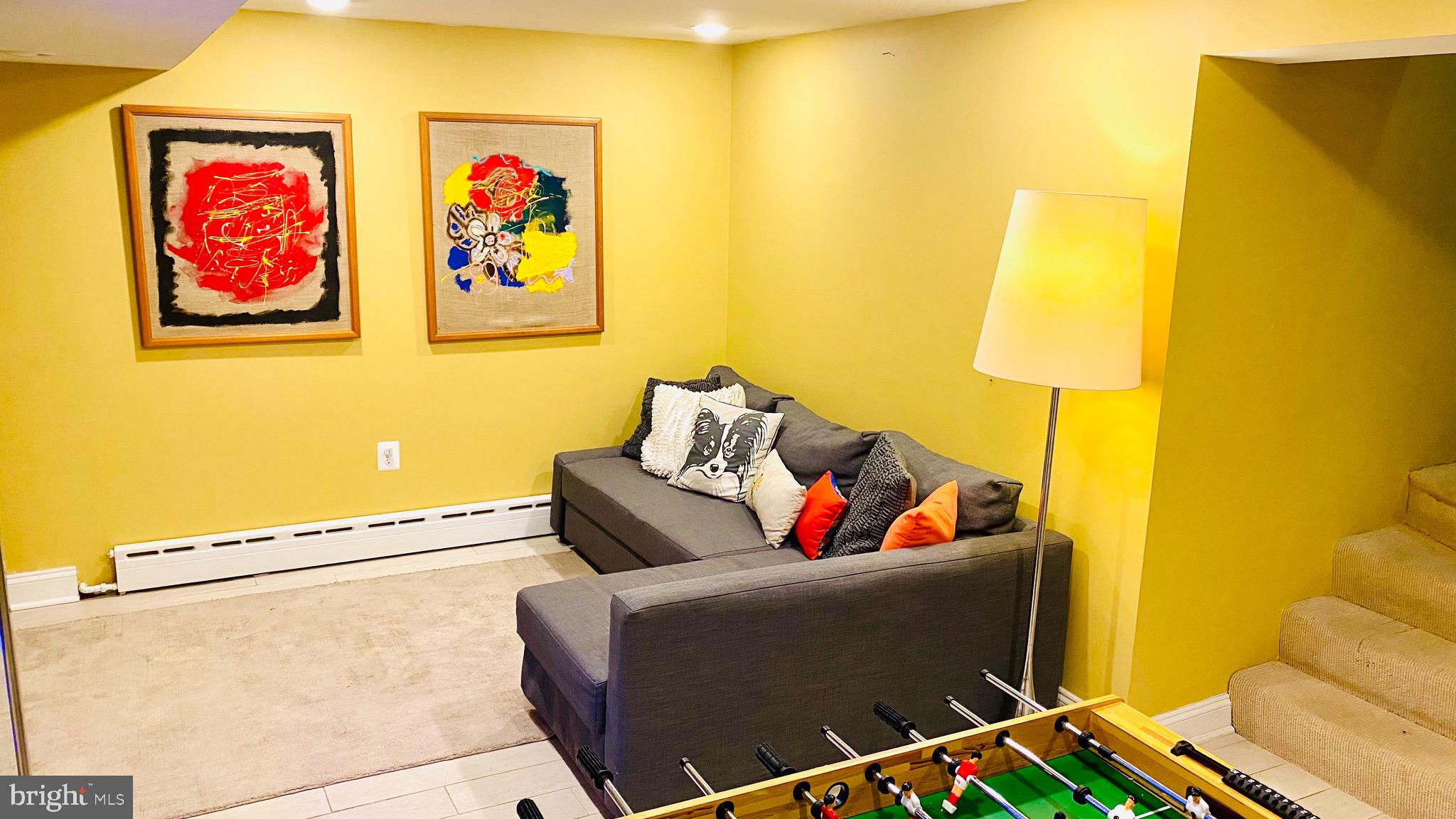 FOXHALL VILLAGE - Residential Lease