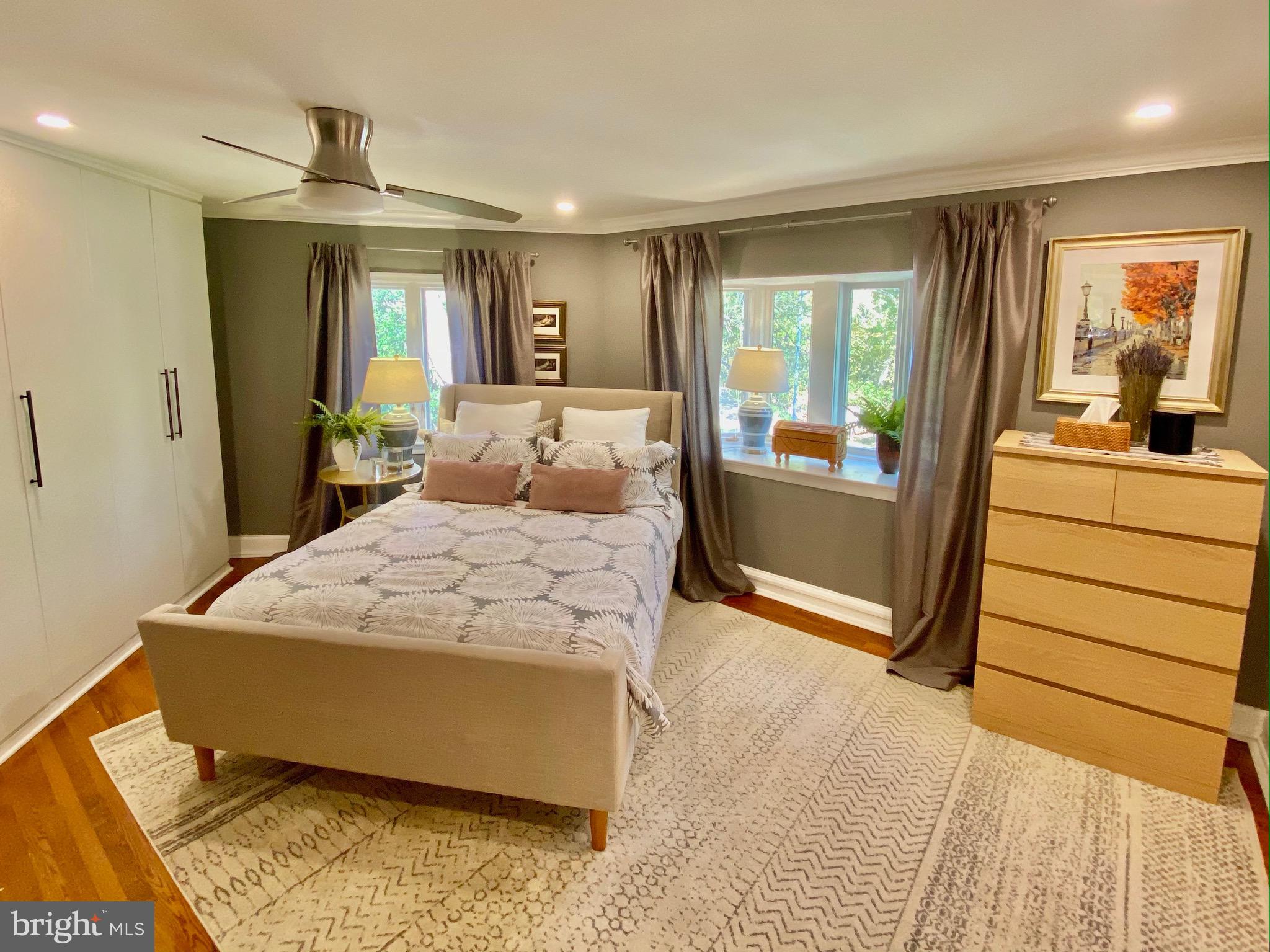 FOXHALL VILLAGE - Residential Lease