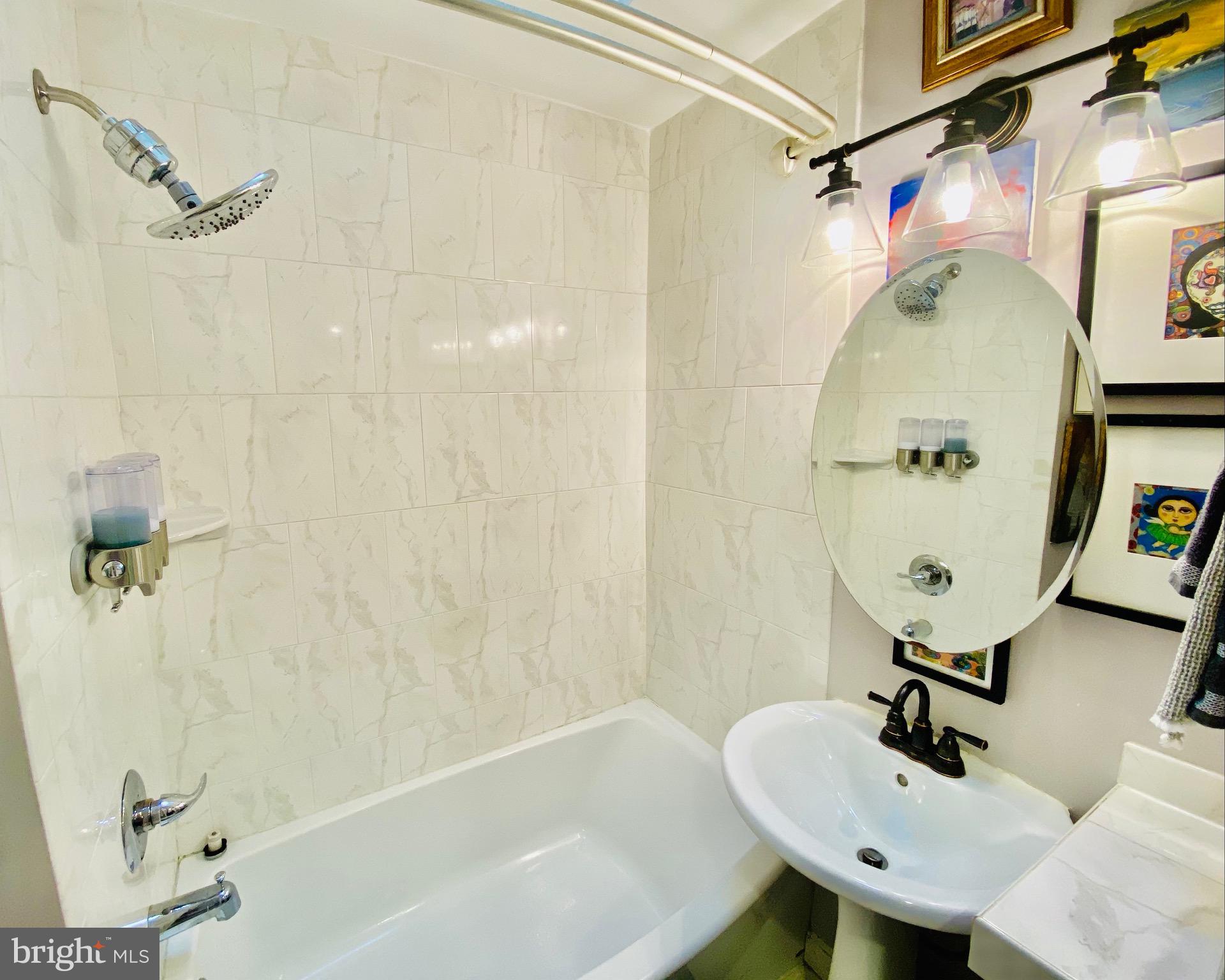 FOXHALL VILLAGE - Residential Lease