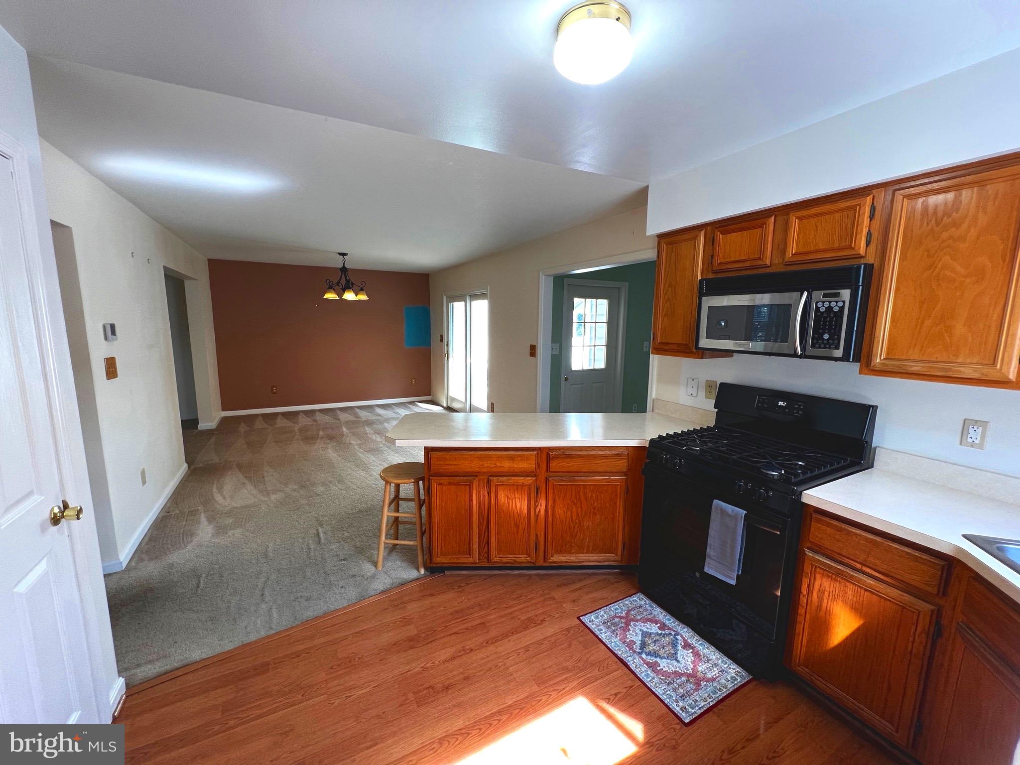 GRAY INN COURT - Residential