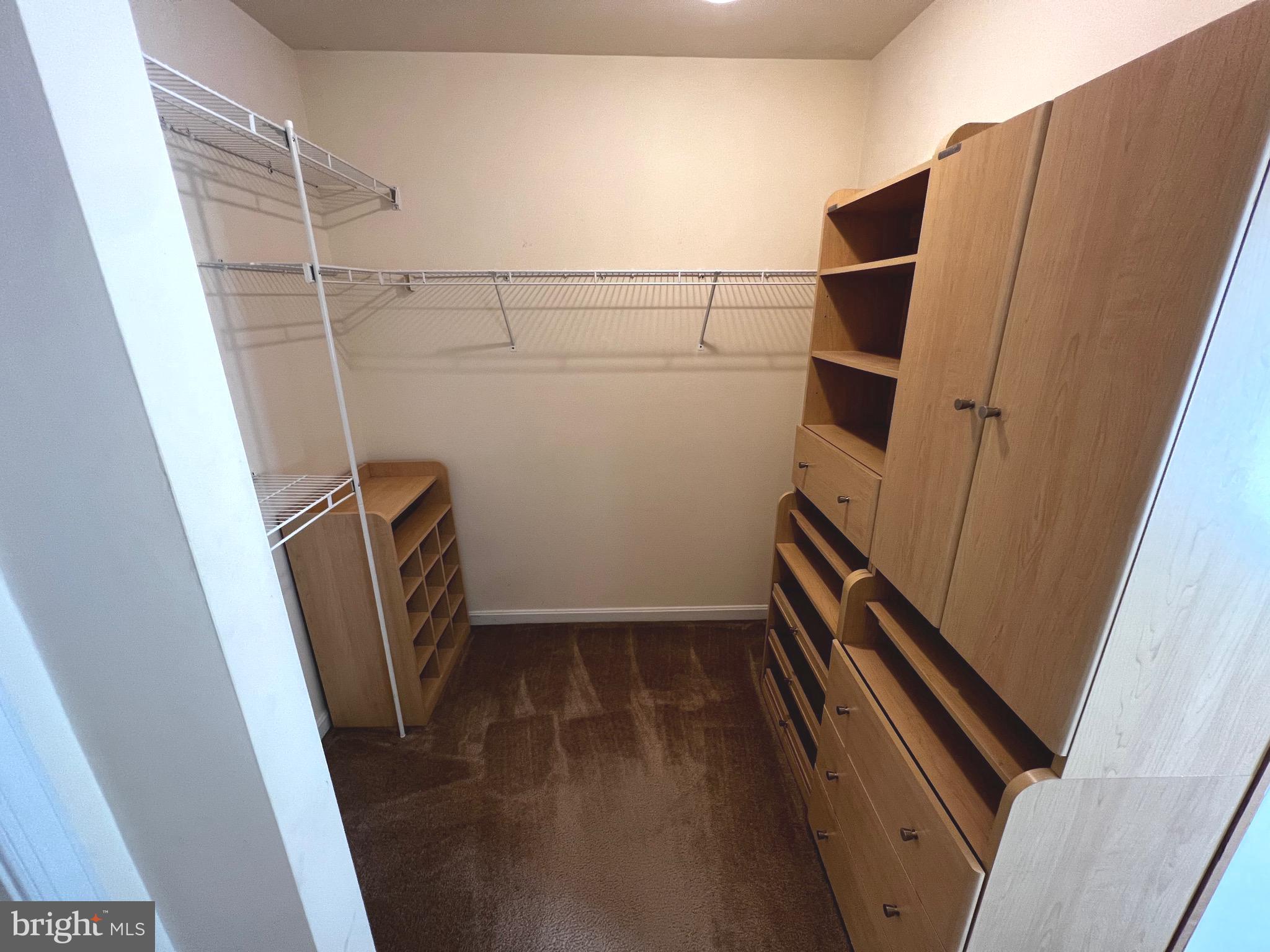 GRAY INN COURT - Residential