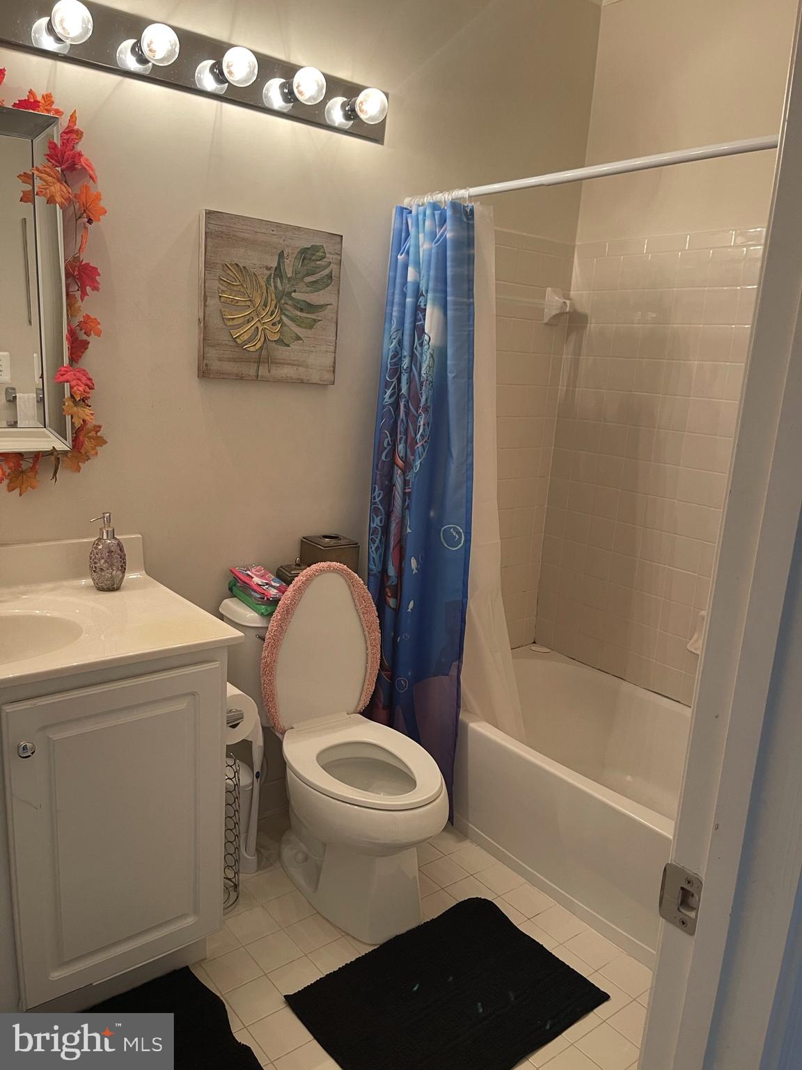 MADISON CRESCENT CONDOMINIUM - Residential