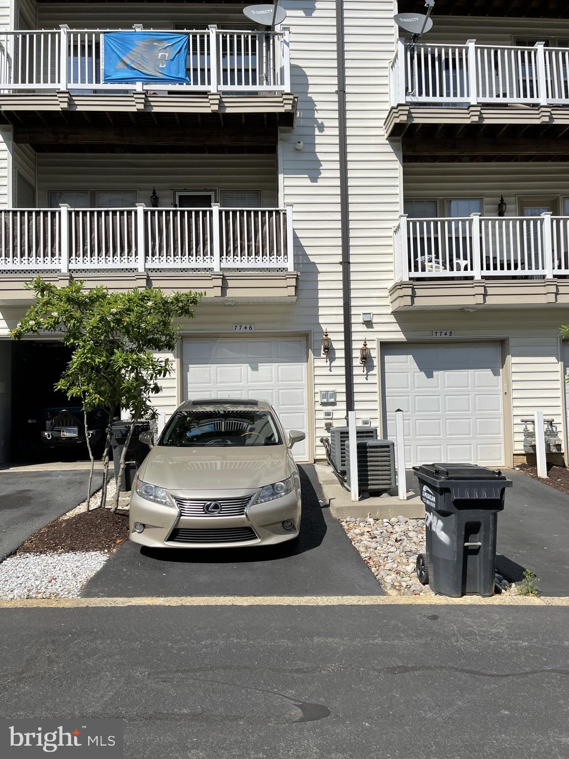 MADISON CRESCENT CONDOMINIUM - Residential