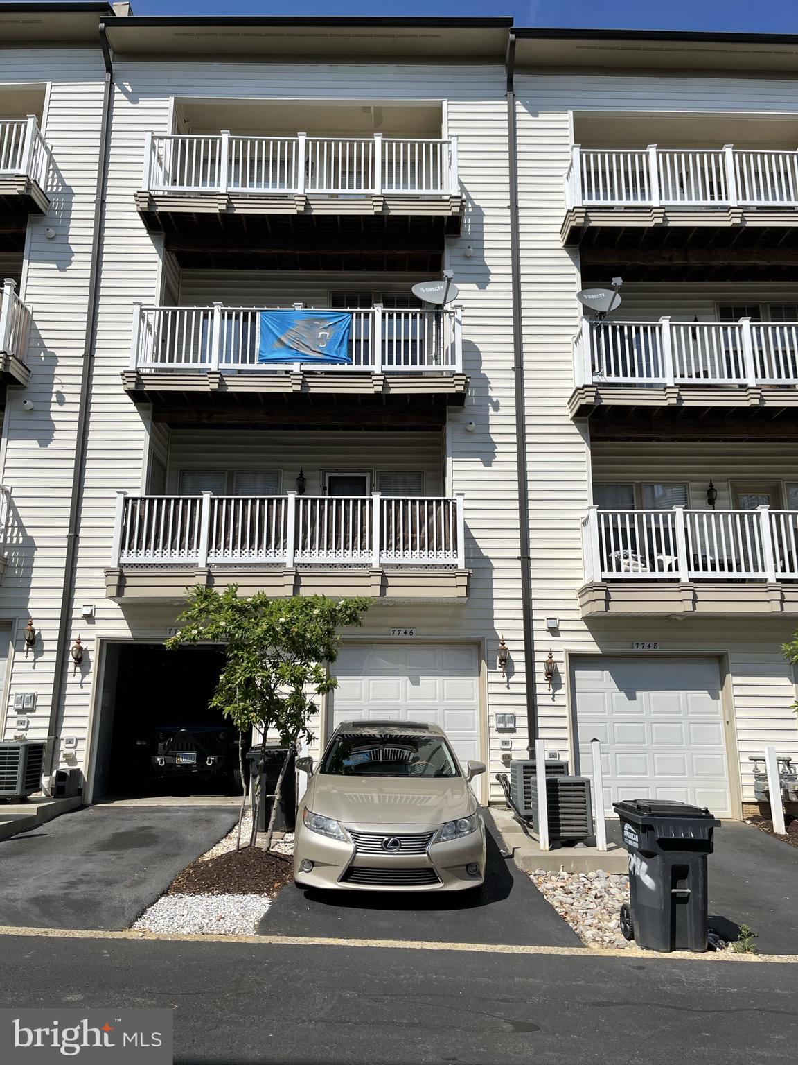 MADISON CRESCENT CONDOMINIUM - Residential