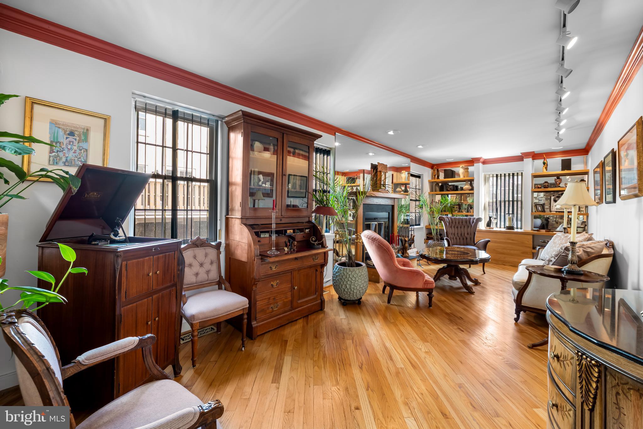 FELLS POINT HISTORIC DISTRICT - Residential