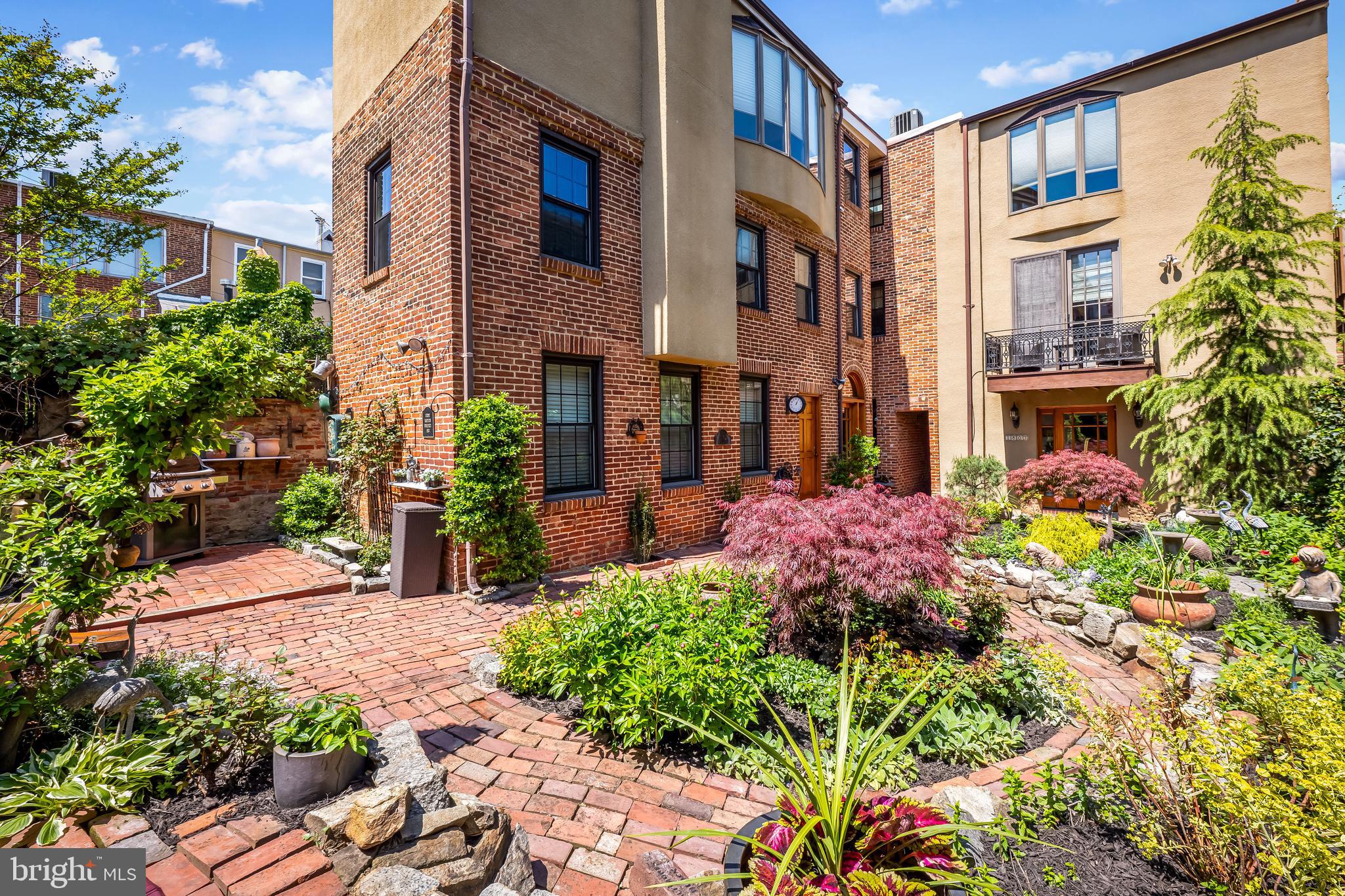 FELLS POINT HISTORIC DISTRICT - Residential
