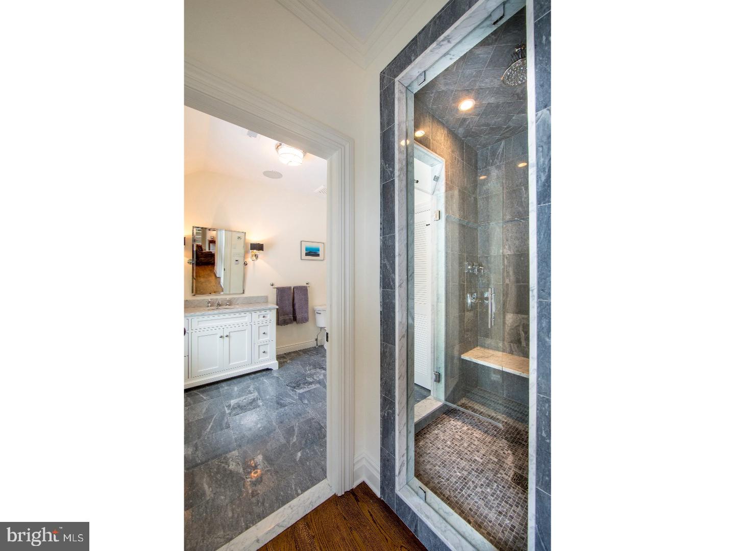 FLOURTOWN - Residential