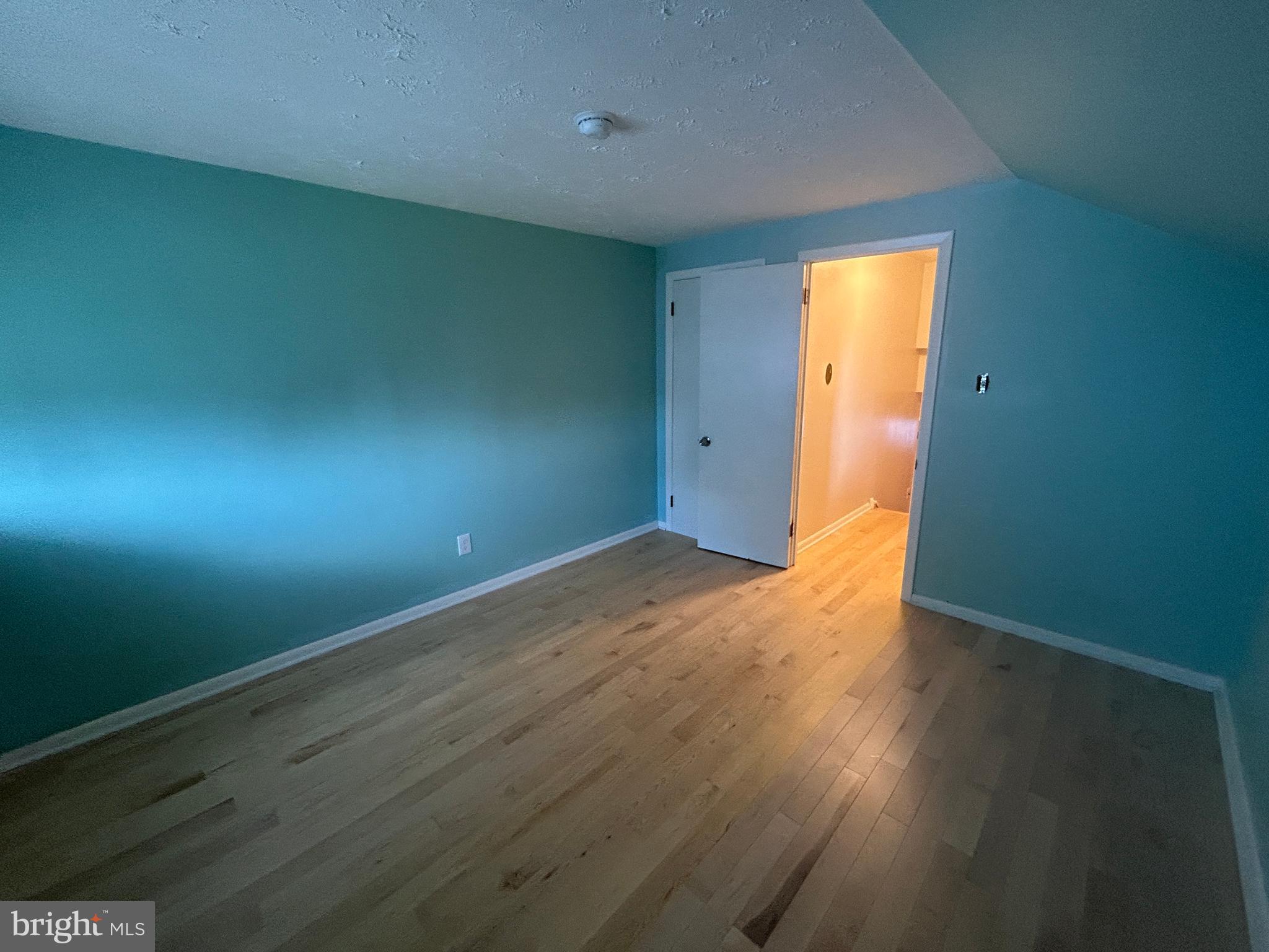 LANSDOWNE - Residential