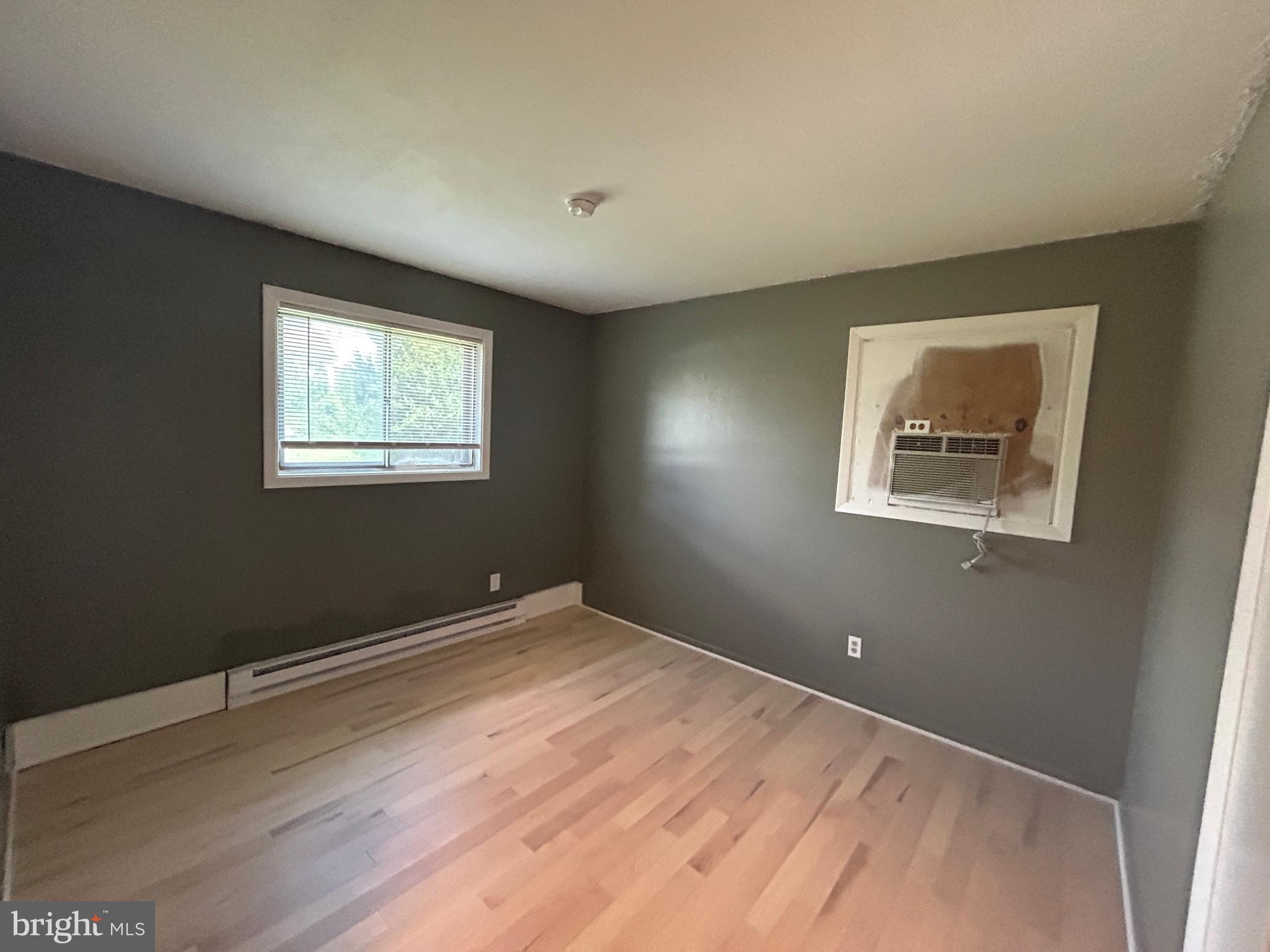 LANSDOWNE - Residential