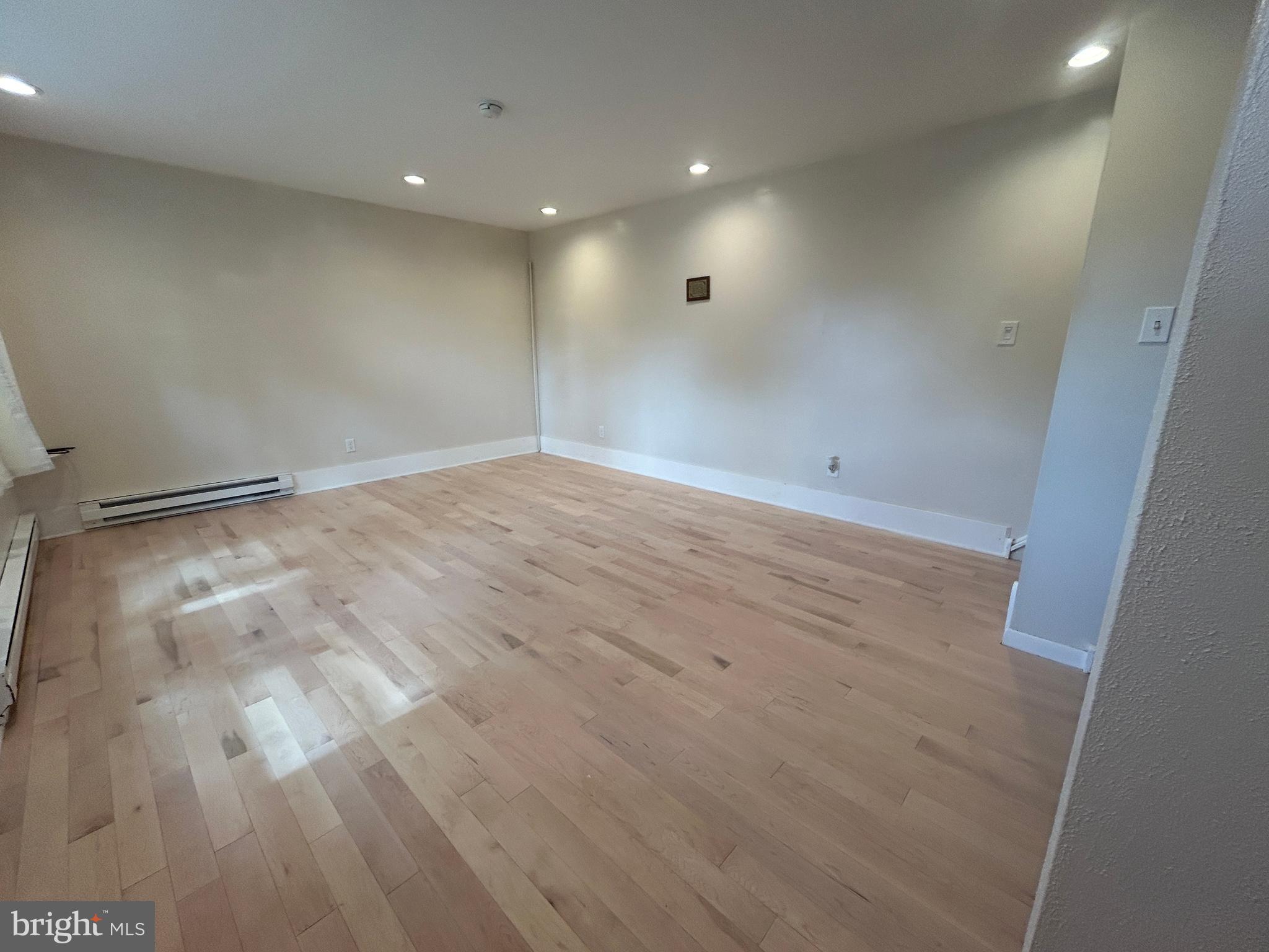 LANSDOWNE - Residential