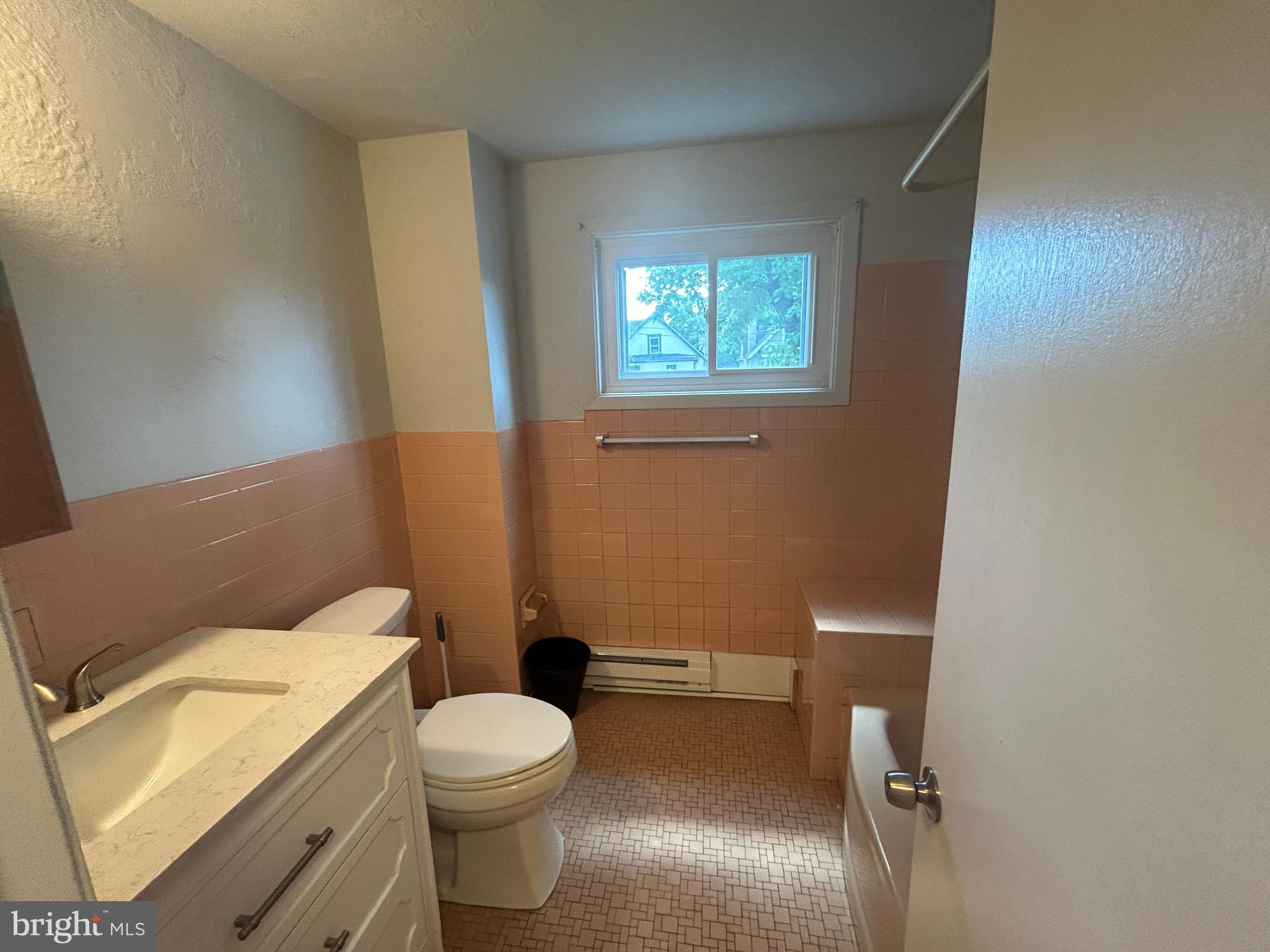 LANSDOWNE - Residential