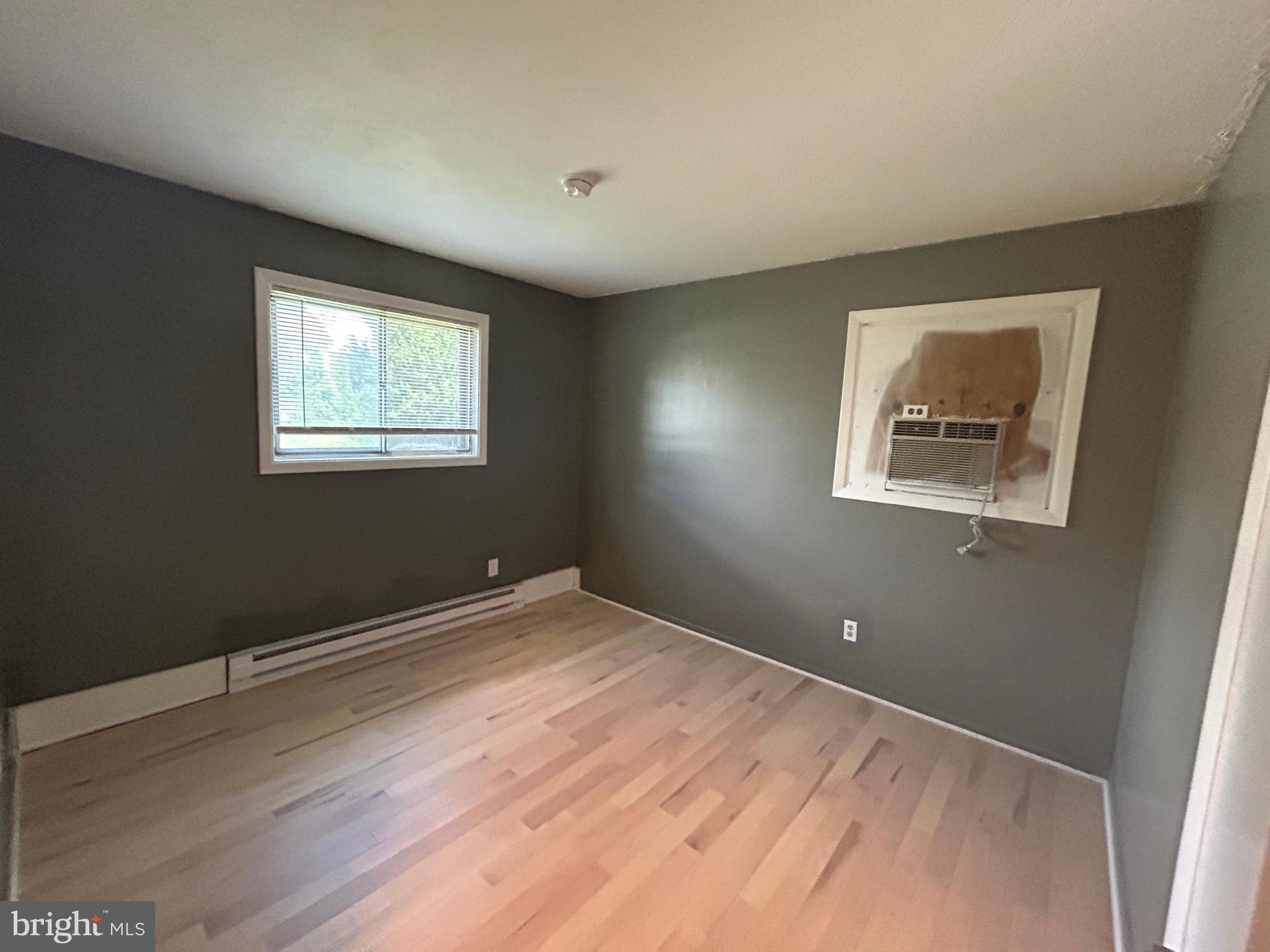 LANSDOWNE - Residential