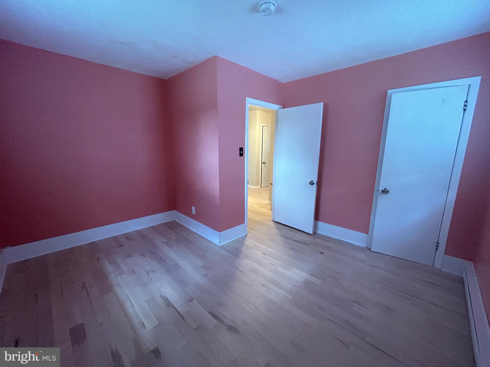 LANSDOWNE - Residential