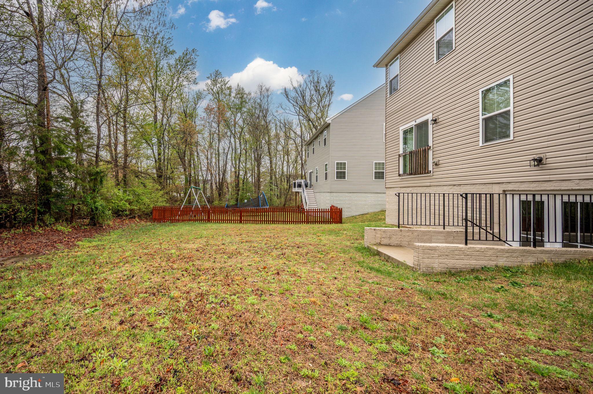 BROOKE VILLAGE - Residential