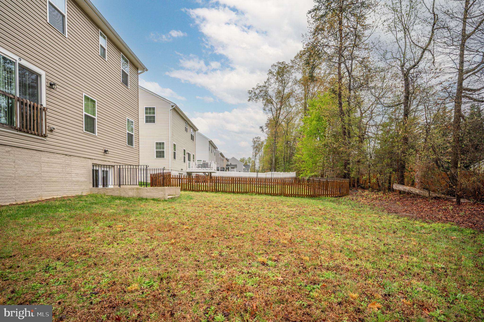 BROOKE VILLAGE - Residential