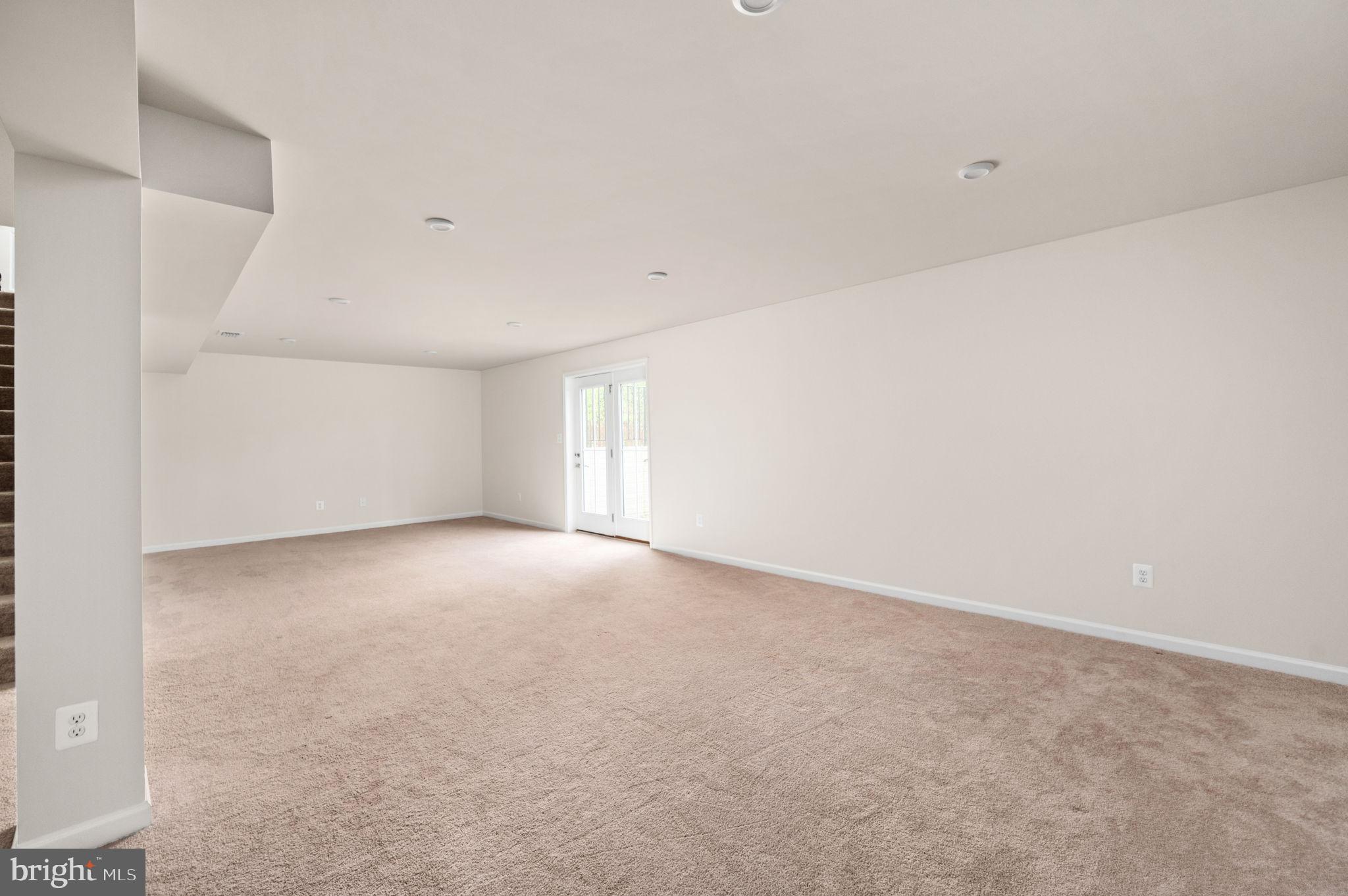 BROOKE VILLAGE - Residential