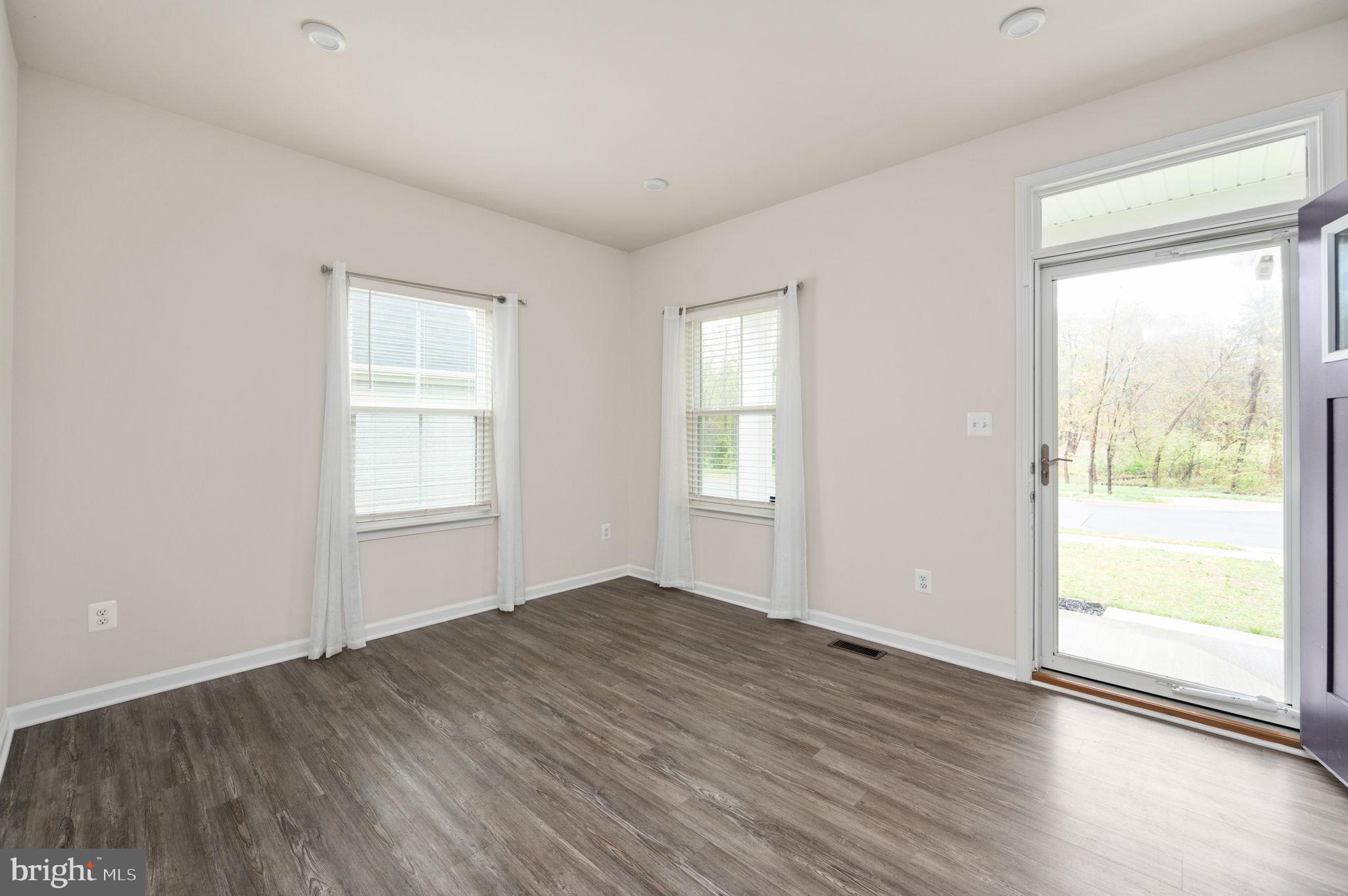 BROOKE VILLAGE - Residential