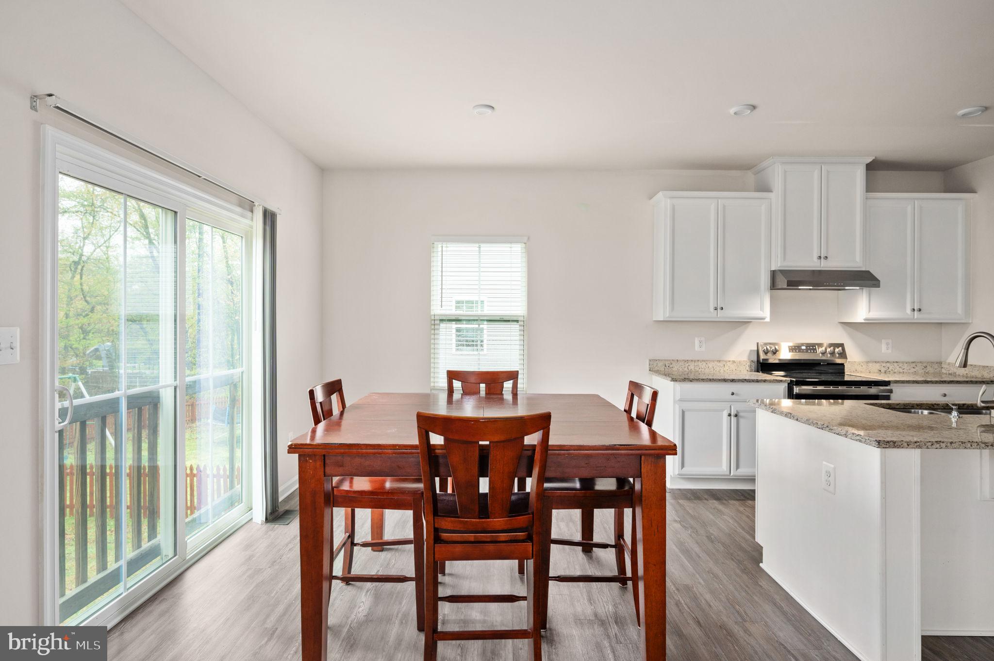 BROOKE VILLAGE - Residential