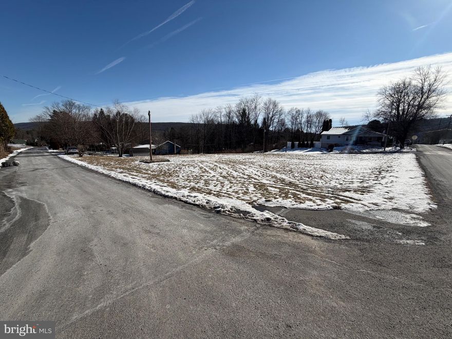 Build your dream home on this quiet residential 1/3 acre lot! All utilities close by