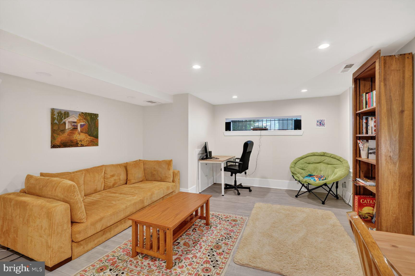 1495 NEWTON STREET NW B102