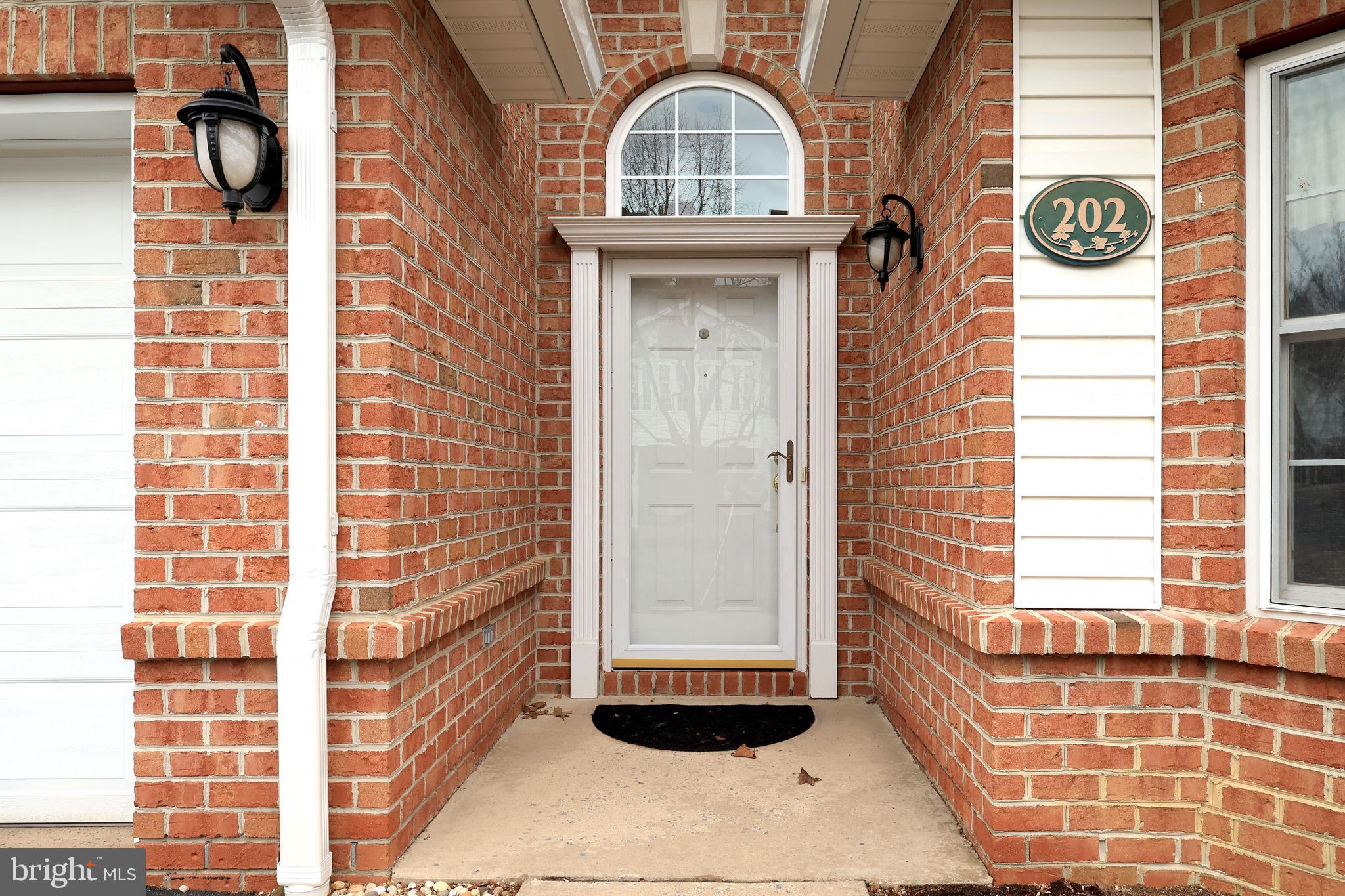 1632 BRISTOL AVENUE 202