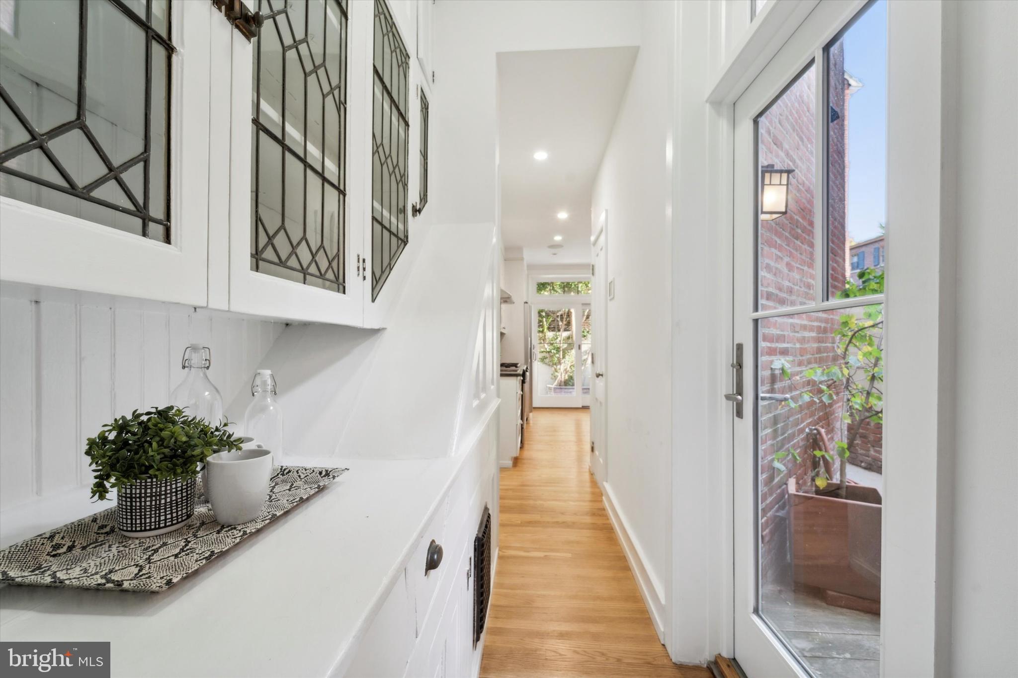 SOCIETY HILL - Residential