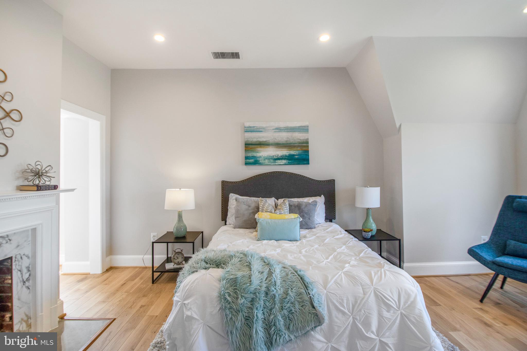 DUPONT - Residential