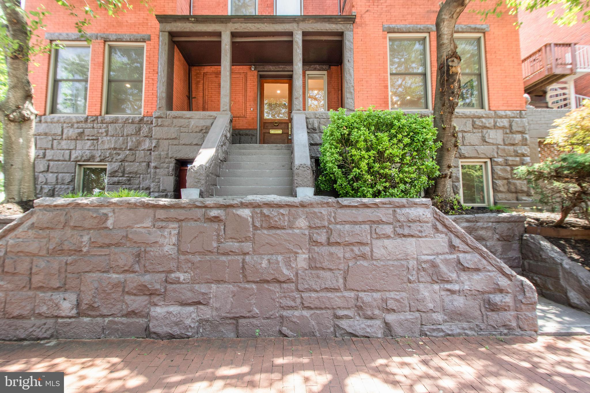 DUPONT - Residential