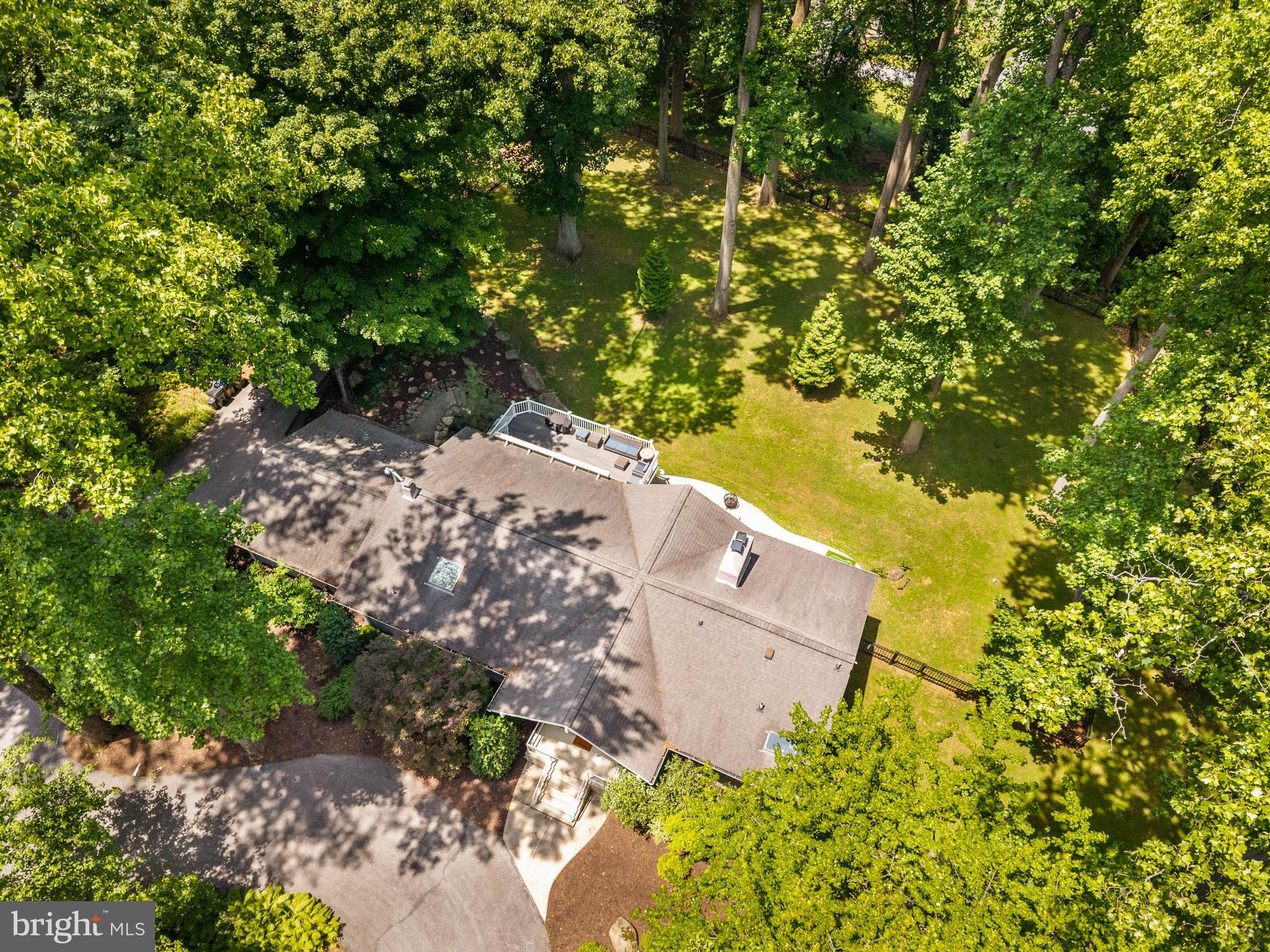 5 MARTINS CIRCLE