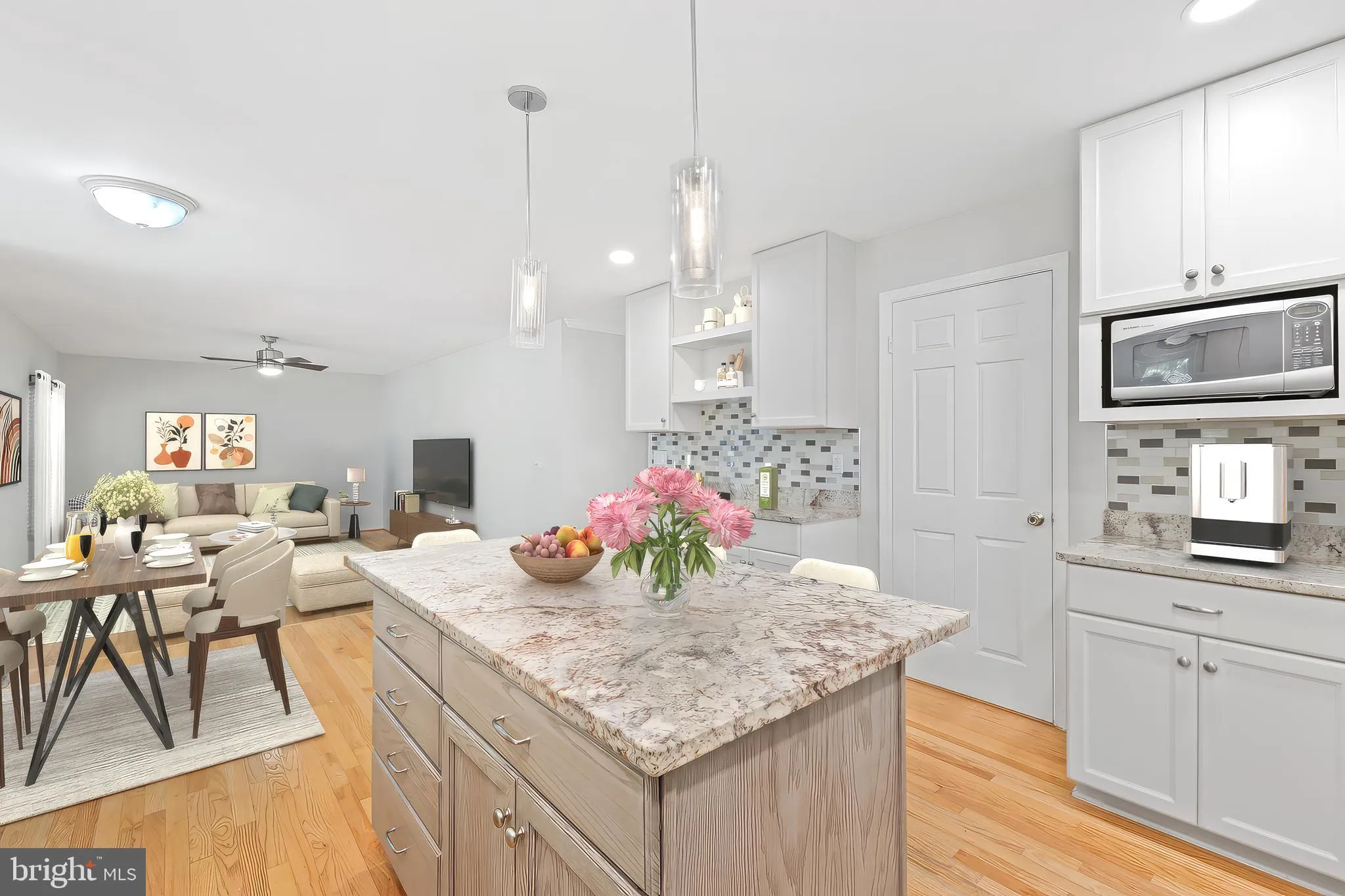 Burke, Virginia 22015, United States, 4 Bedrooms Bedrooms, ,3 BathroomsBathrooms,Residential,Coming Soon,172767