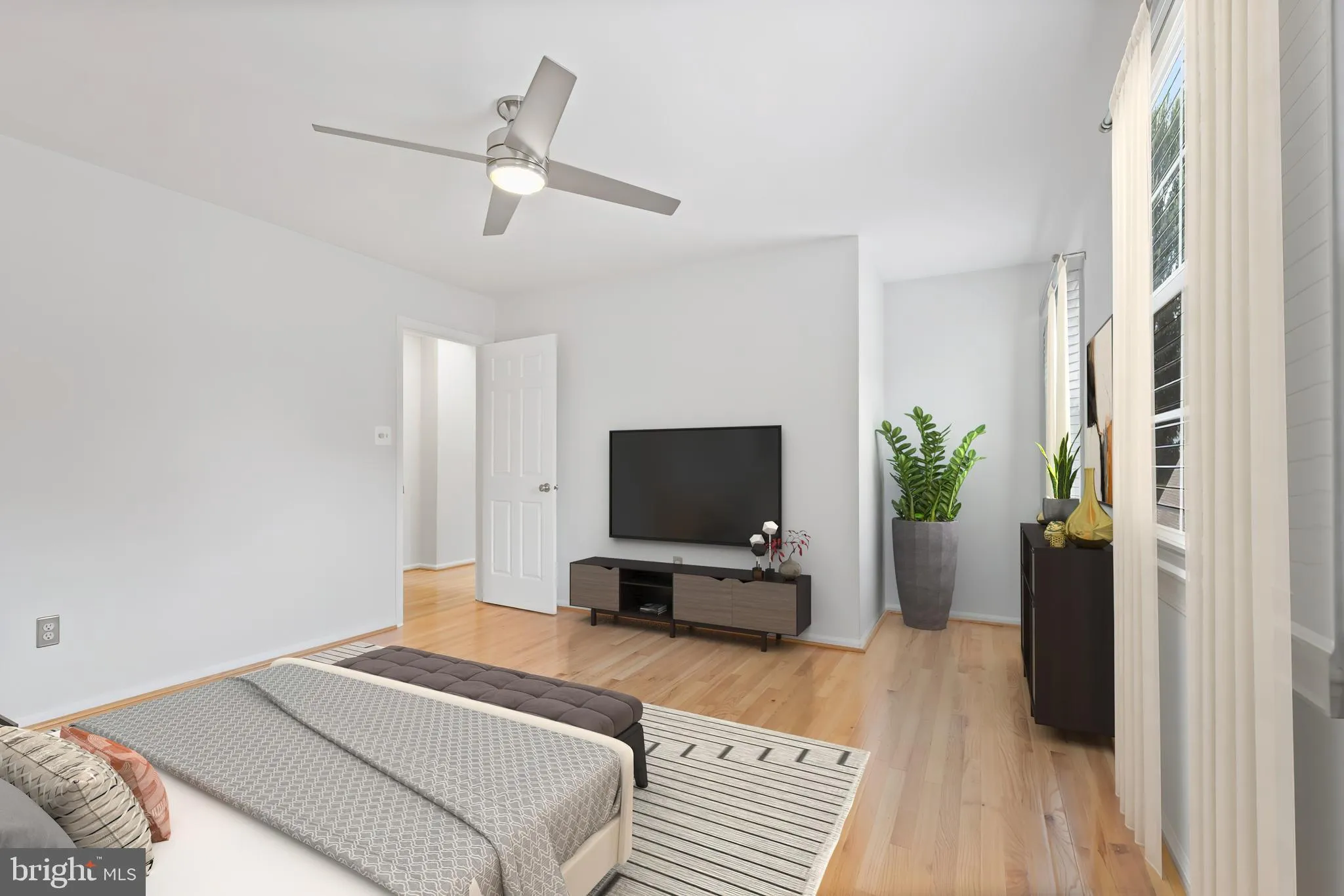 Burke, Virginia 22015, United States, 4 Bedrooms Bedrooms, ,3 BathroomsBathrooms,Residential,Coming Soon,172767