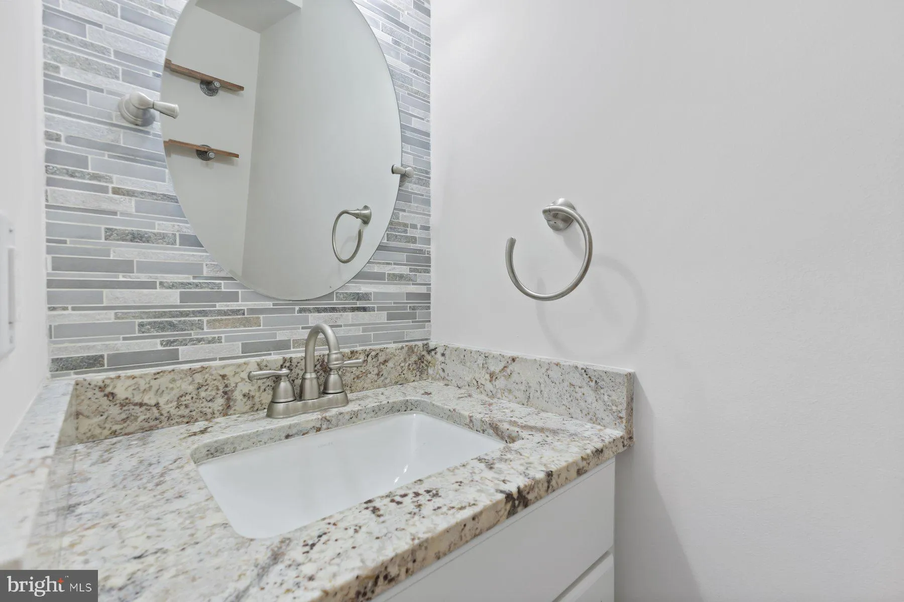 Burke, Virginia 22015, United States, 4 Bedrooms Bedrooms, ,3 BathroomsBathrooms,Residential,Coming Soon,172767