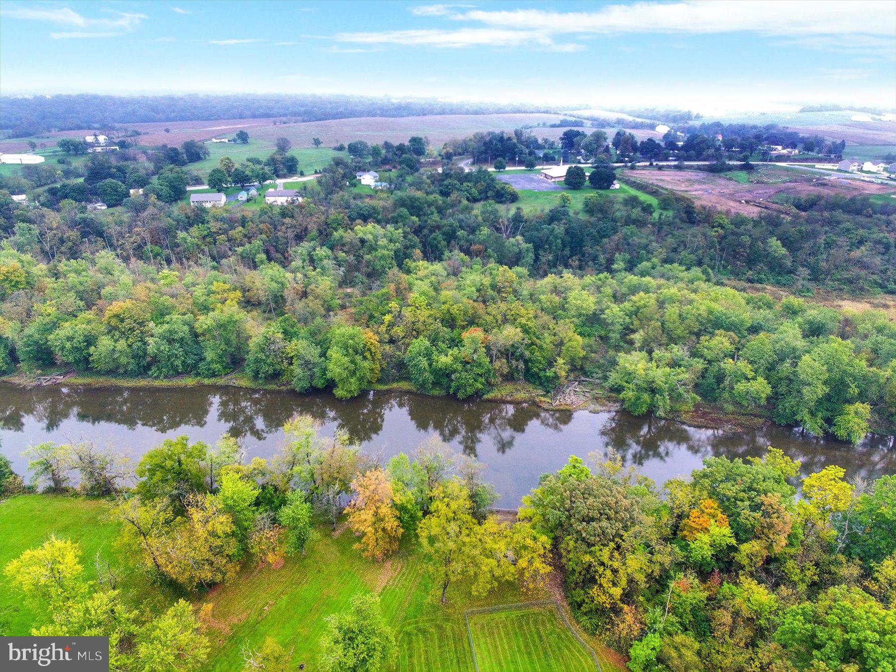 NOLL MANOR - Residential