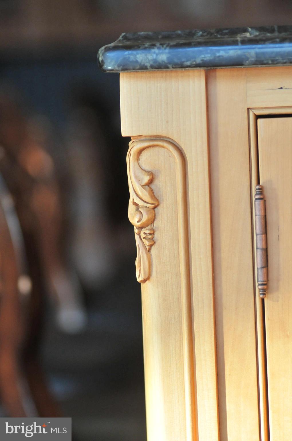 NOLL MANOR - Residential